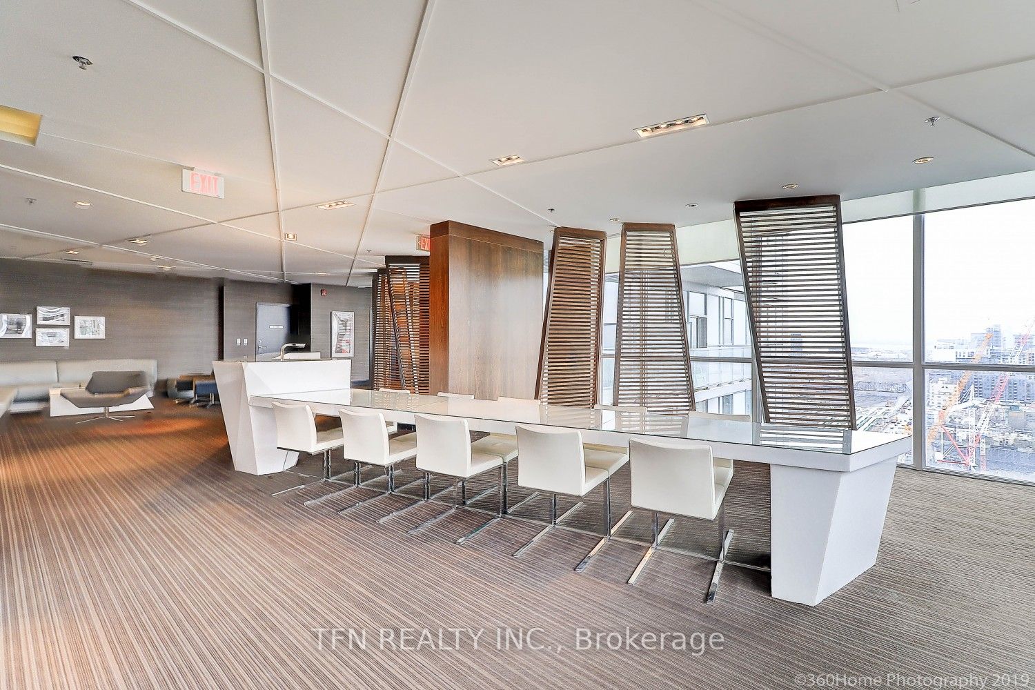 352 Front St W, #1415