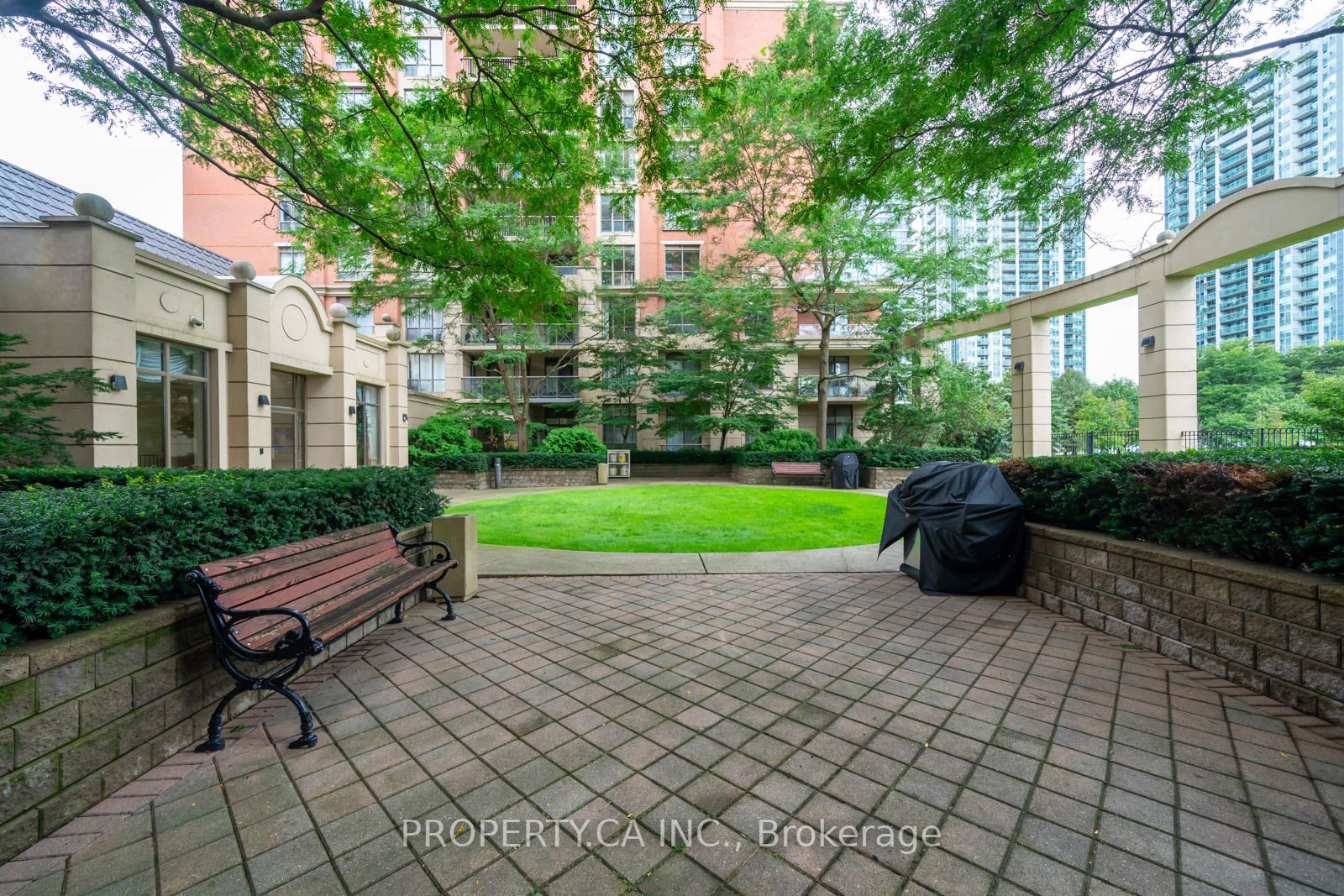 55 Harrison Garden Boulevard, #201