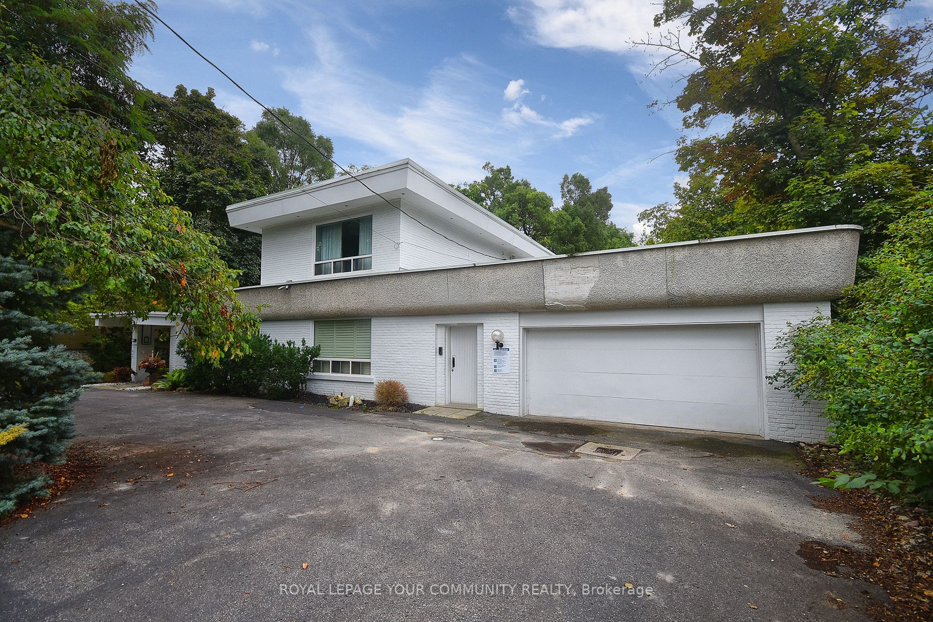39 Burton Rd
