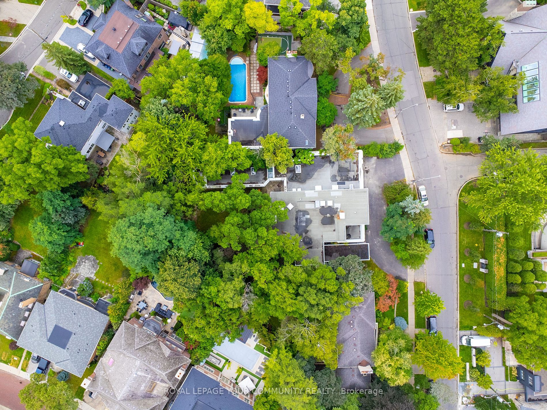 39 Burton Rd