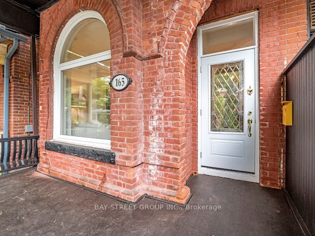 165 Howland Avenue