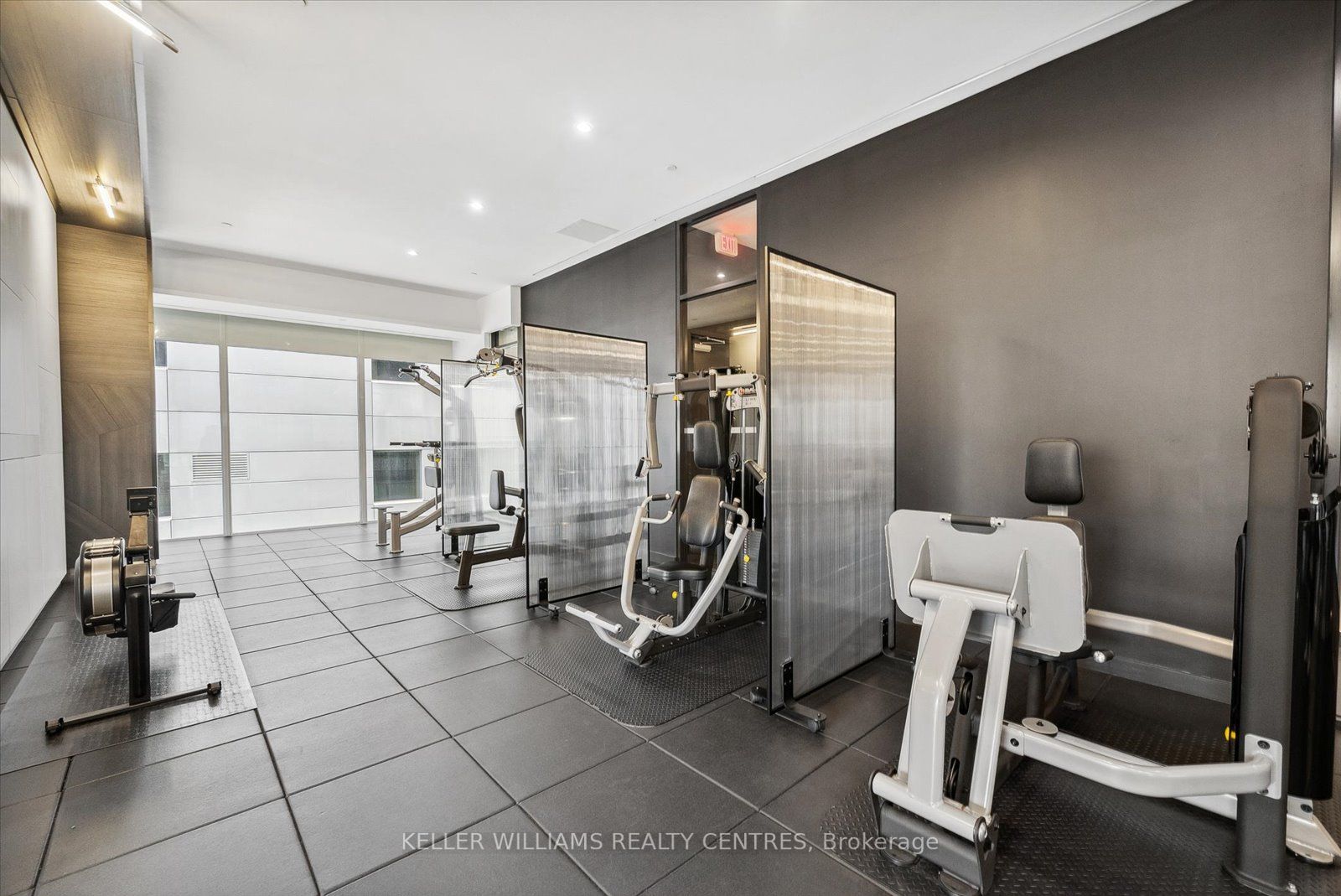 125 Peter St, #1105