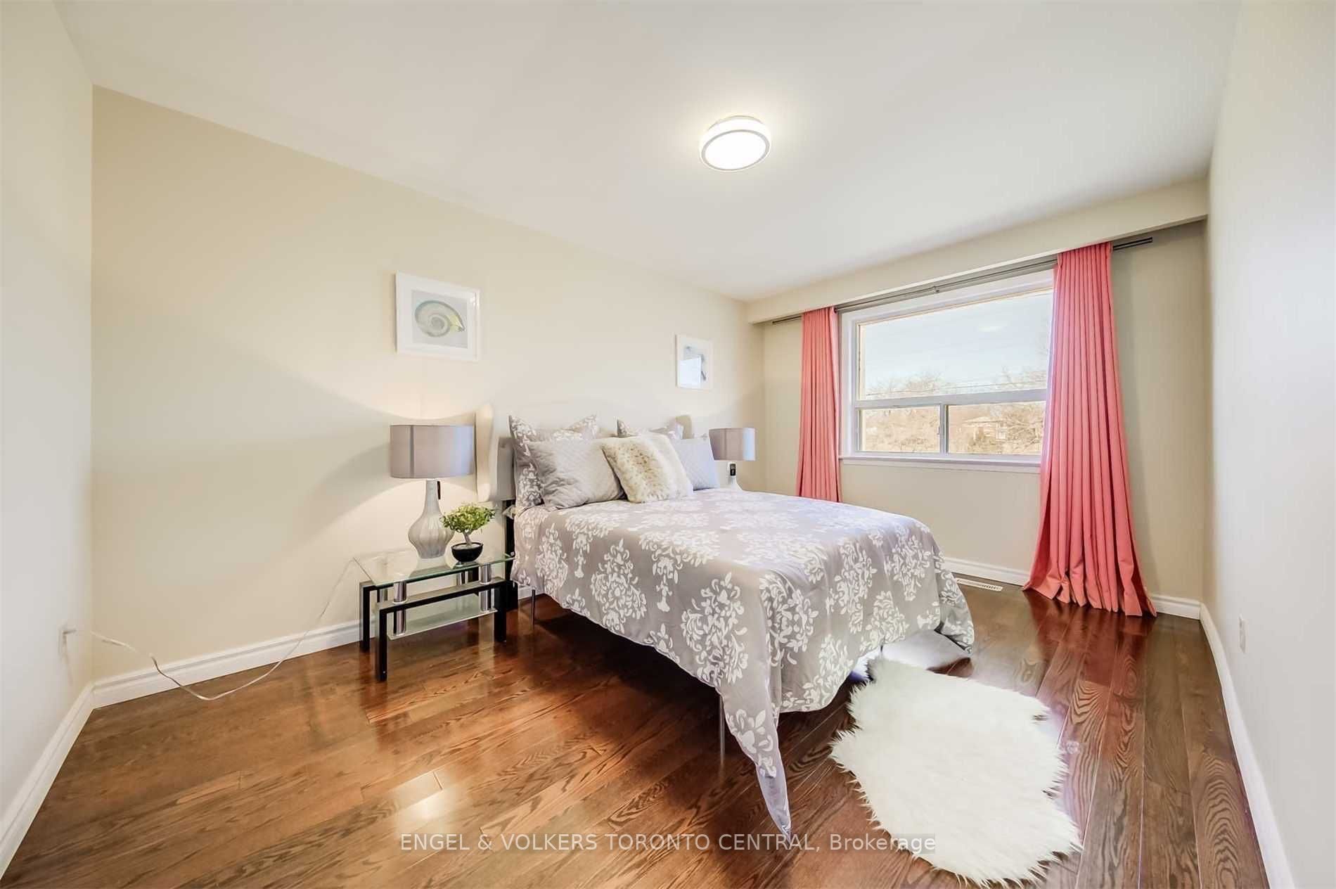 62 Carney Rd