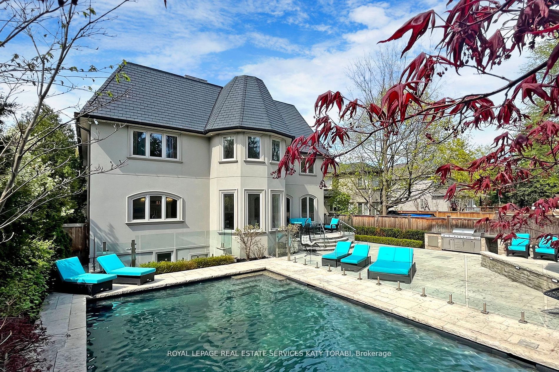 25 Truman Rd