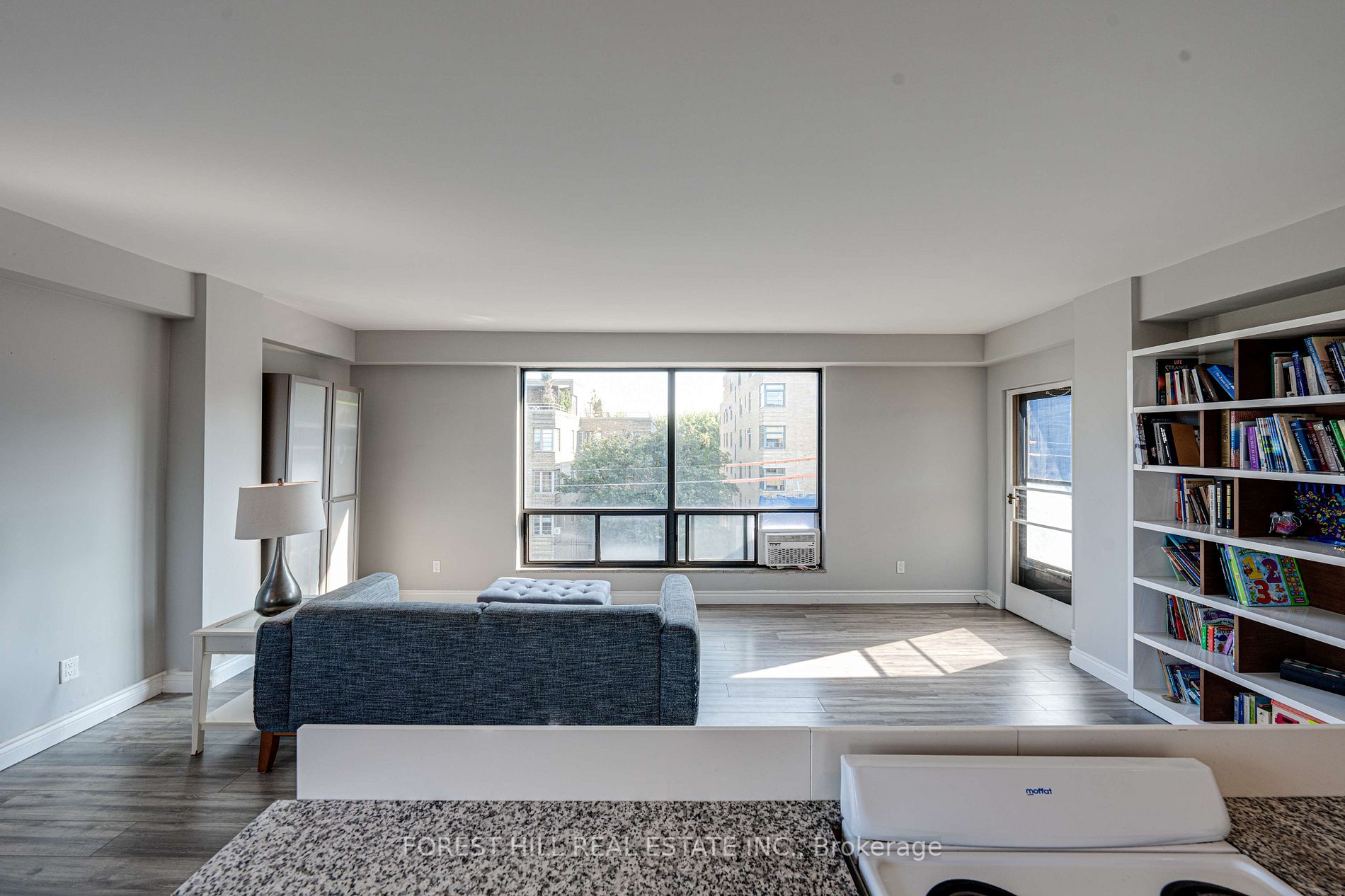 740 Eglinton Ave, #507