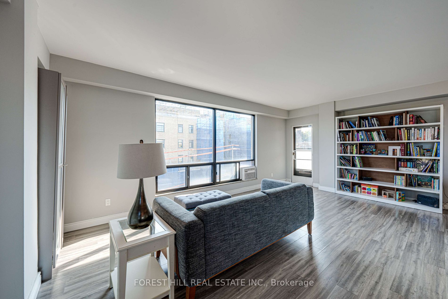 740 Eglinton Ave, #507
