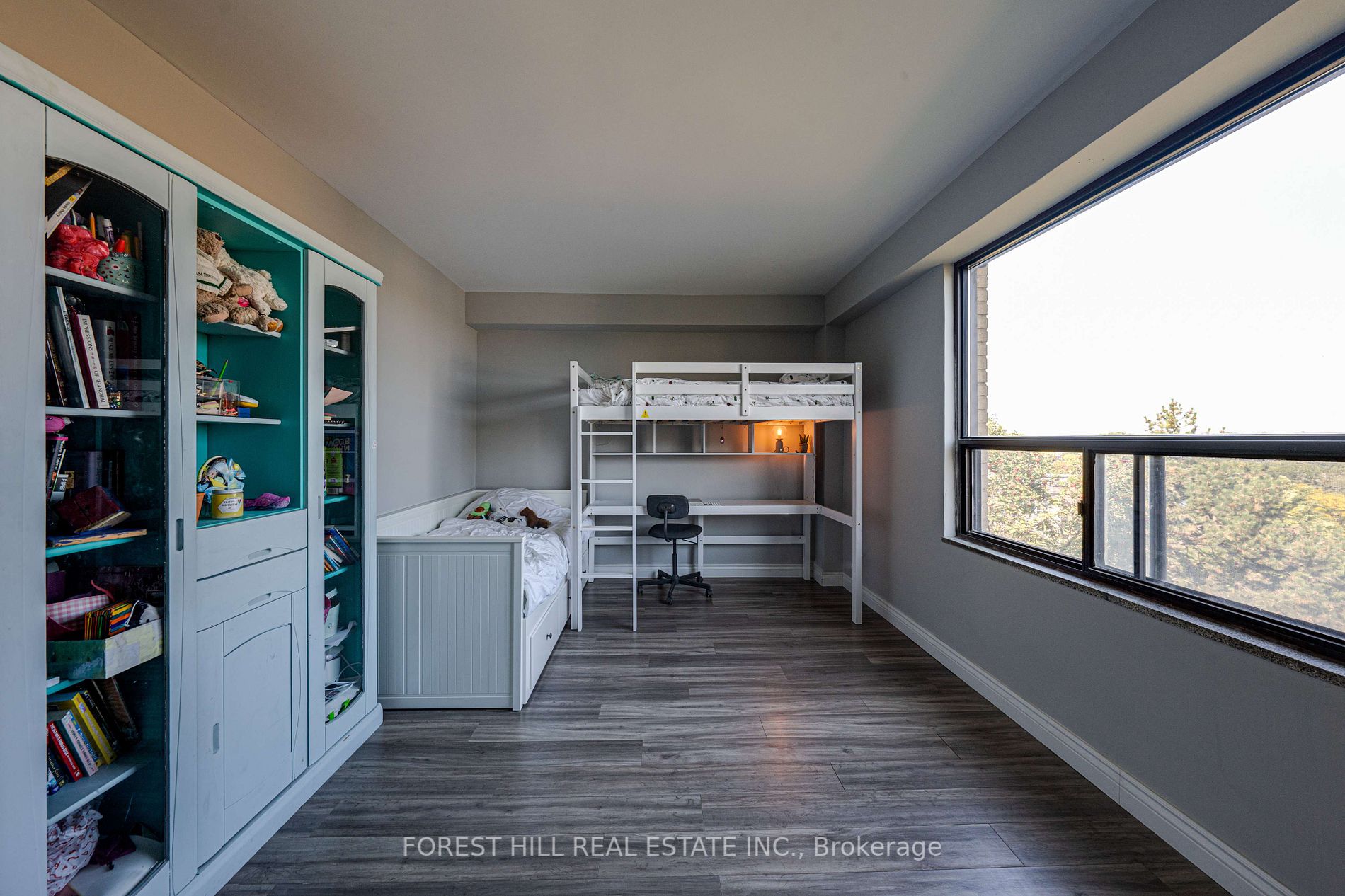 740 Eglinton Ave, #507