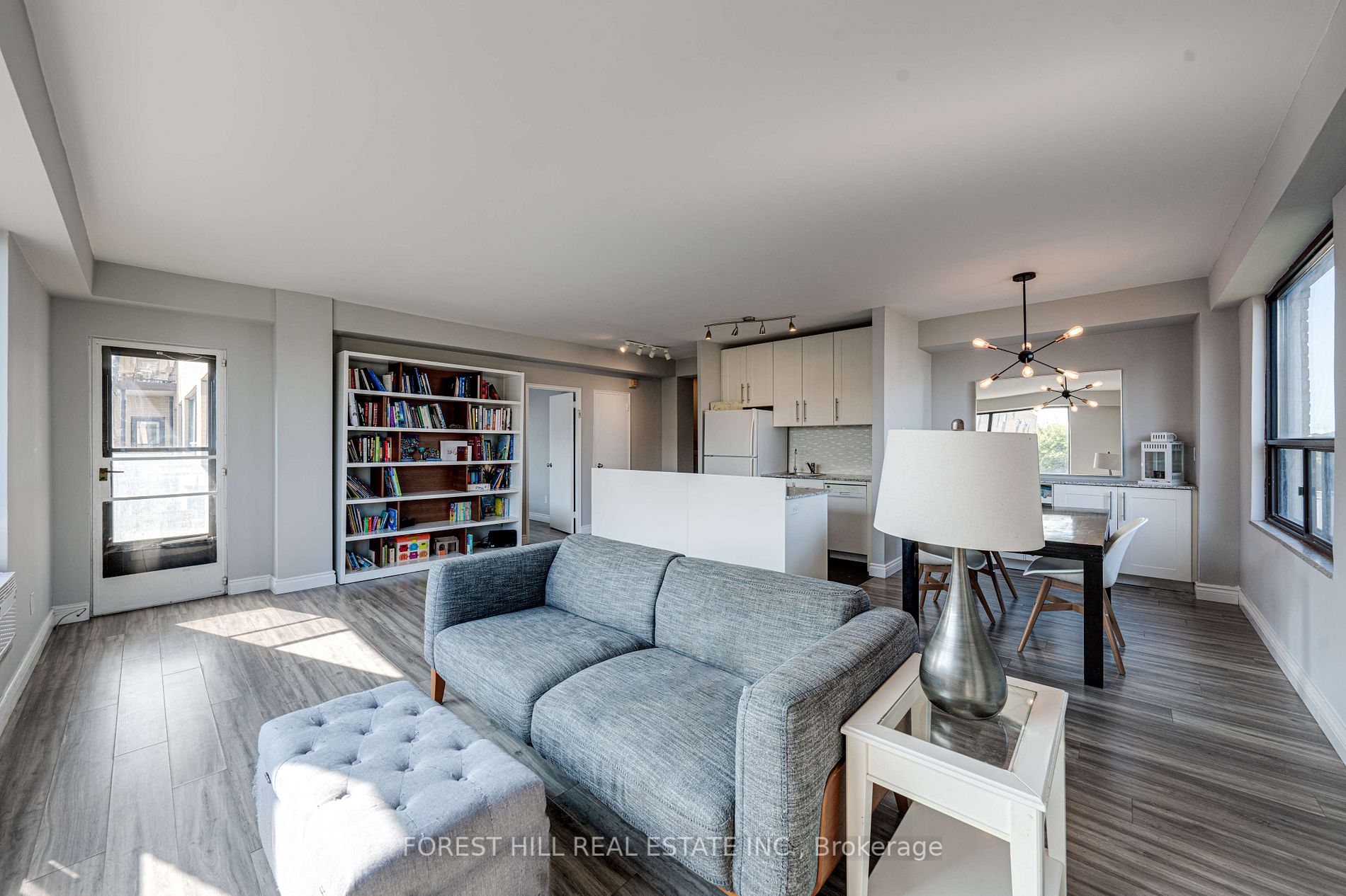 740 Eglinton Ave, #507