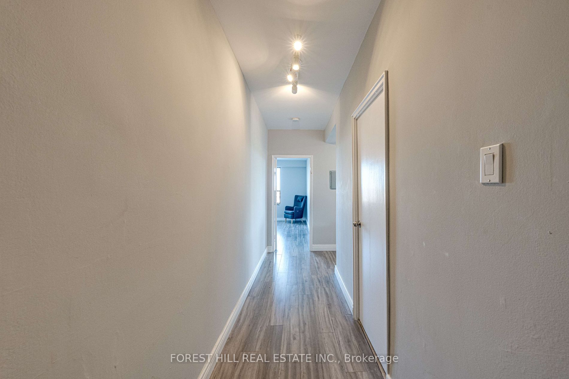 740 Eglinton Ave, #507