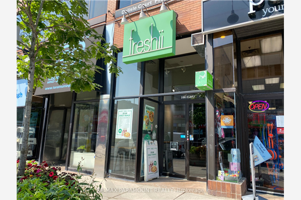 1560 Yonge St, Toronto