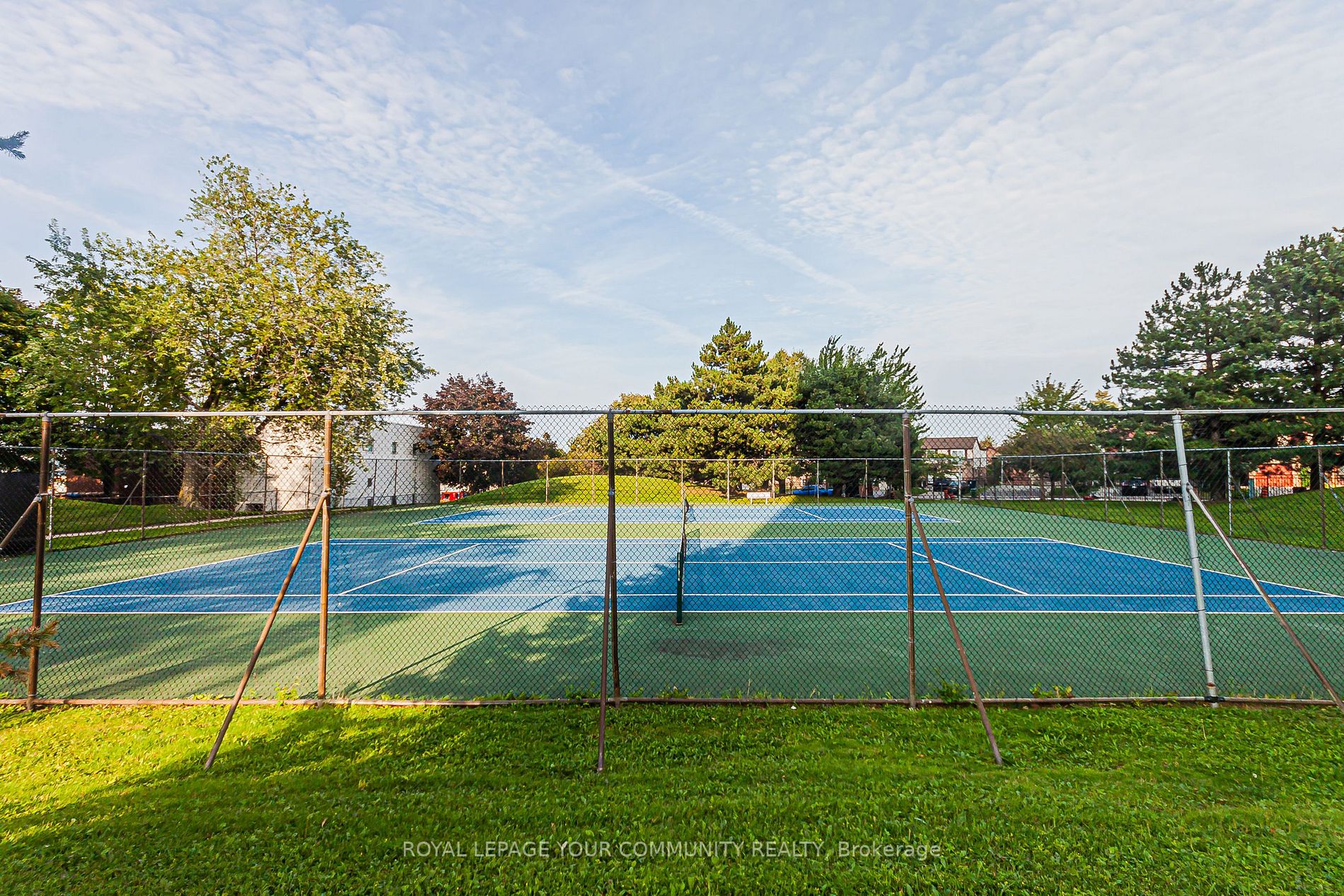 1555 Finch Ave E, #101