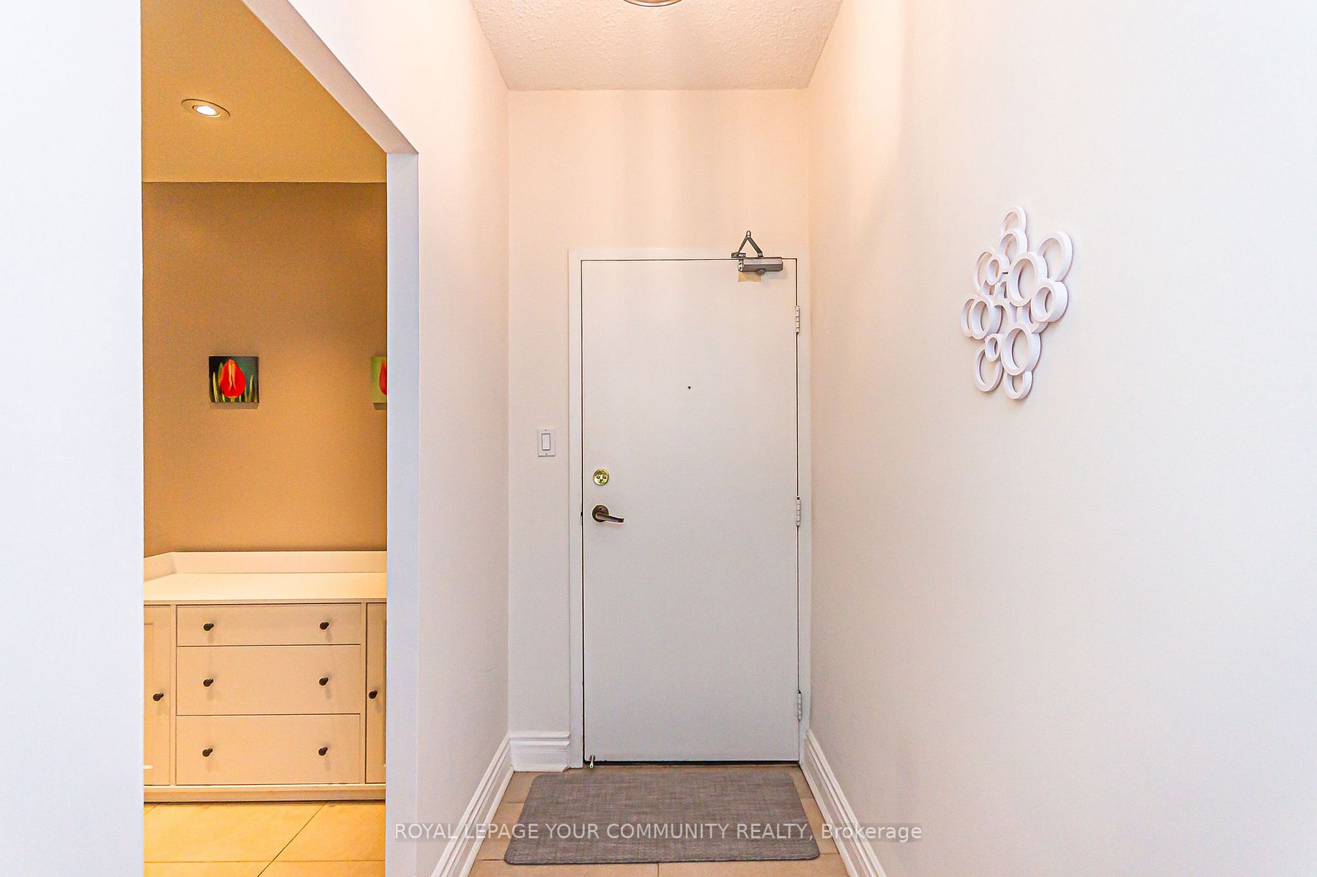 1555 Finch Ave E, #101