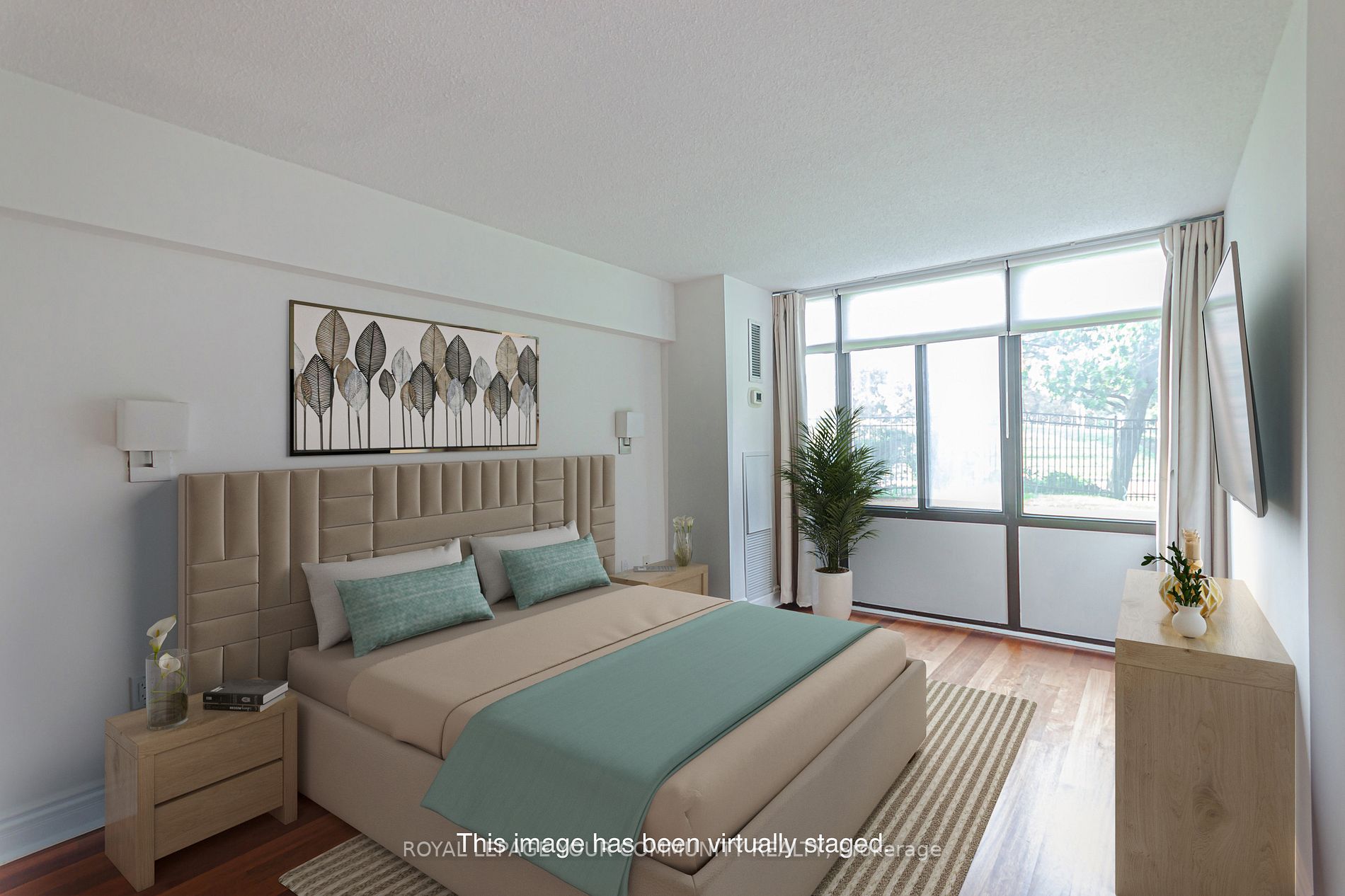 1555 Finch Ave E, #101
