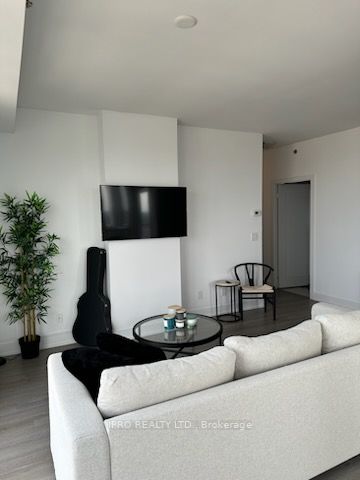 318 Richmond St W, #3702