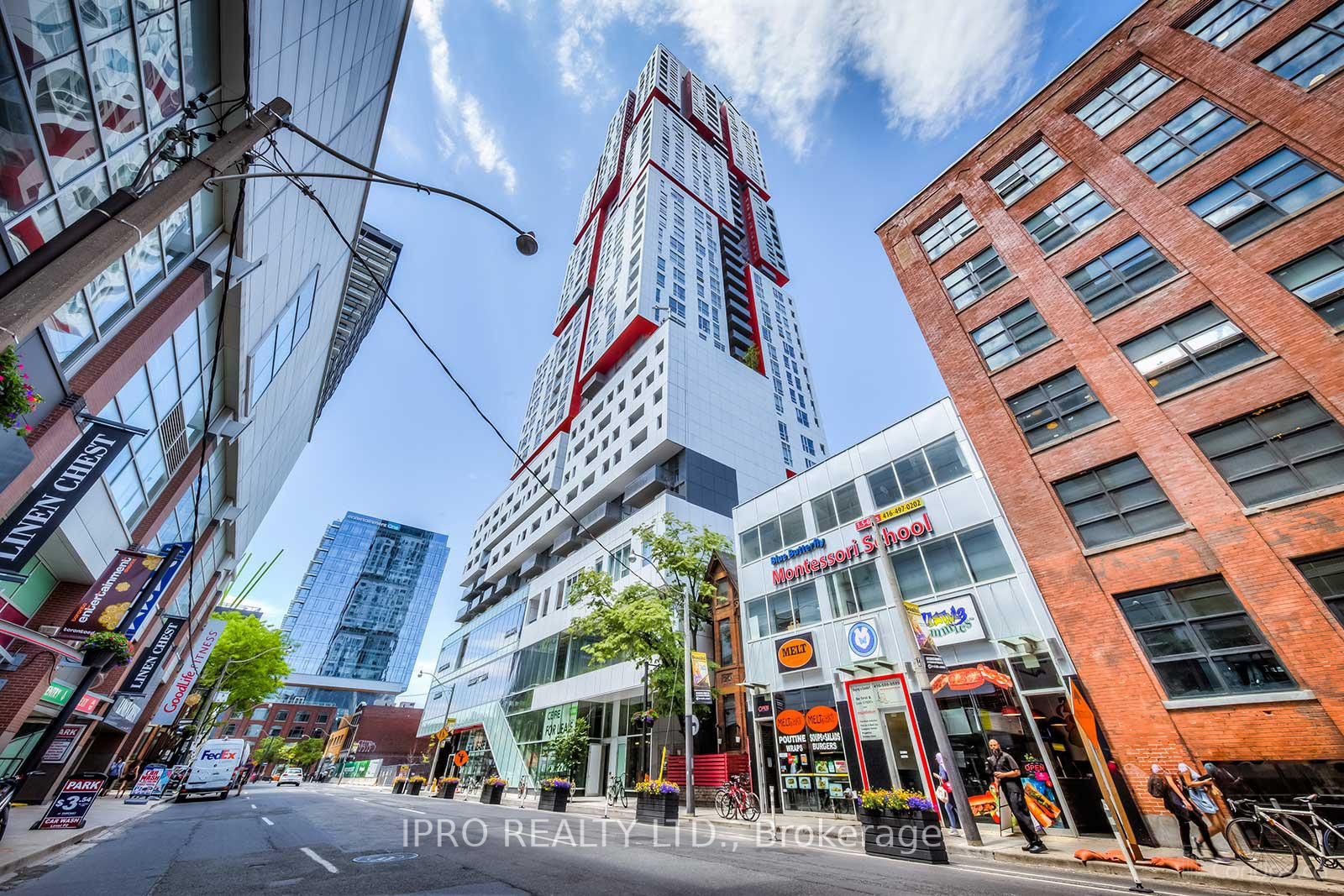 318 Richmond St W, #3702