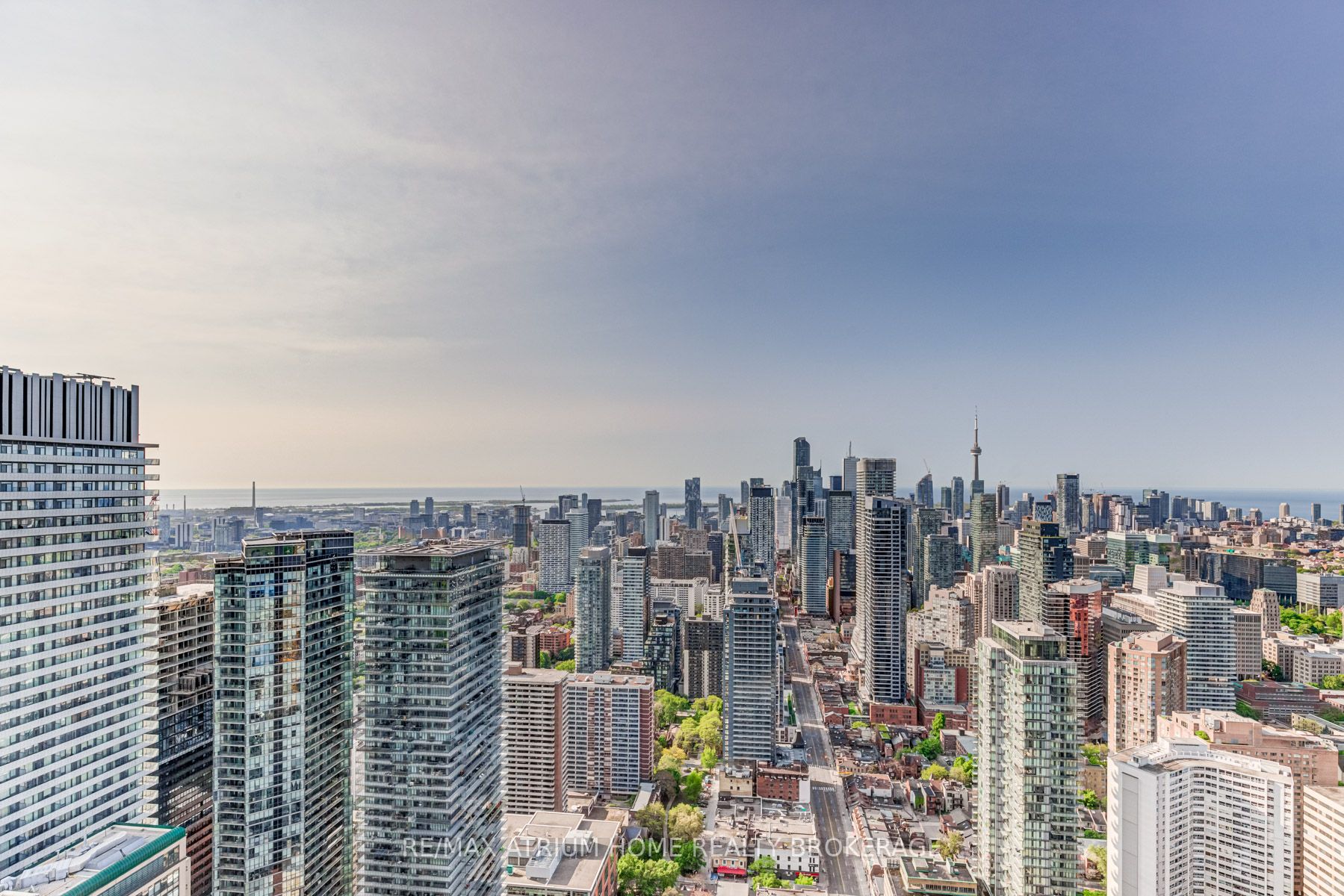 1 Bloor St E, #5106