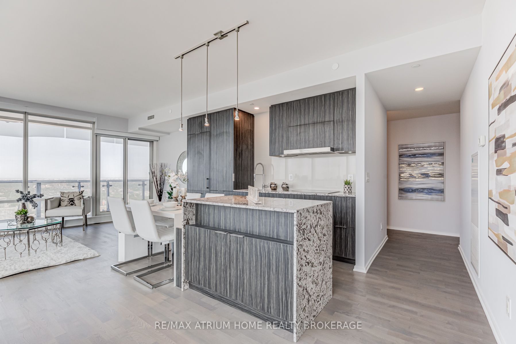 1 Bloor St E, #5106