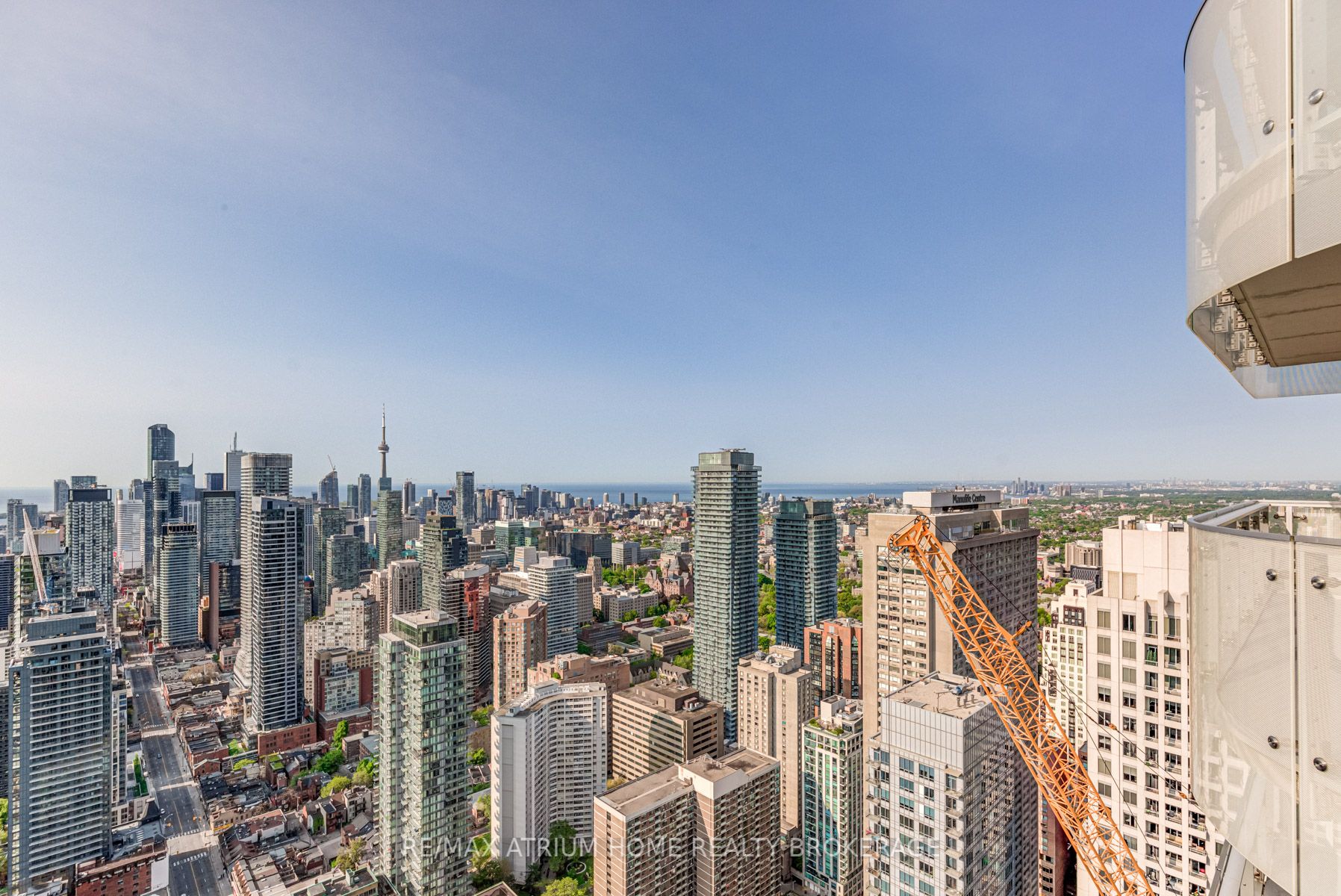 1 Bloor St E, #5106