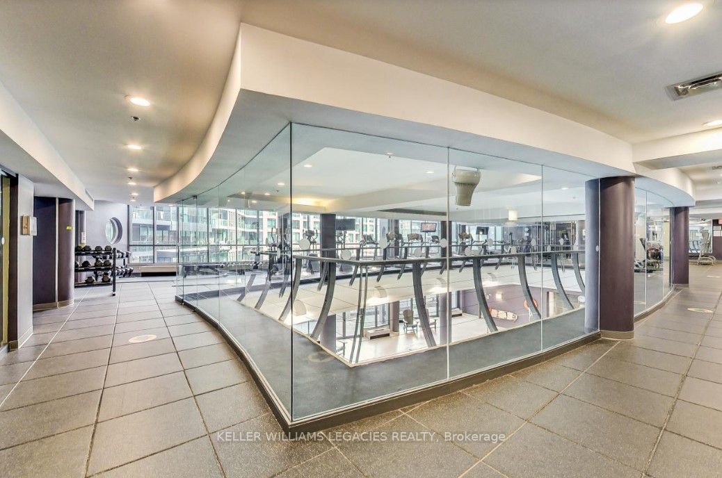 219 Fort York Blvd, #304