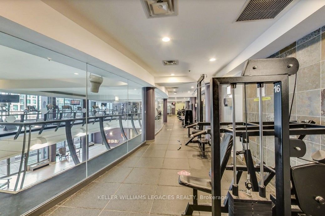 219 Fort York Blvd, #304