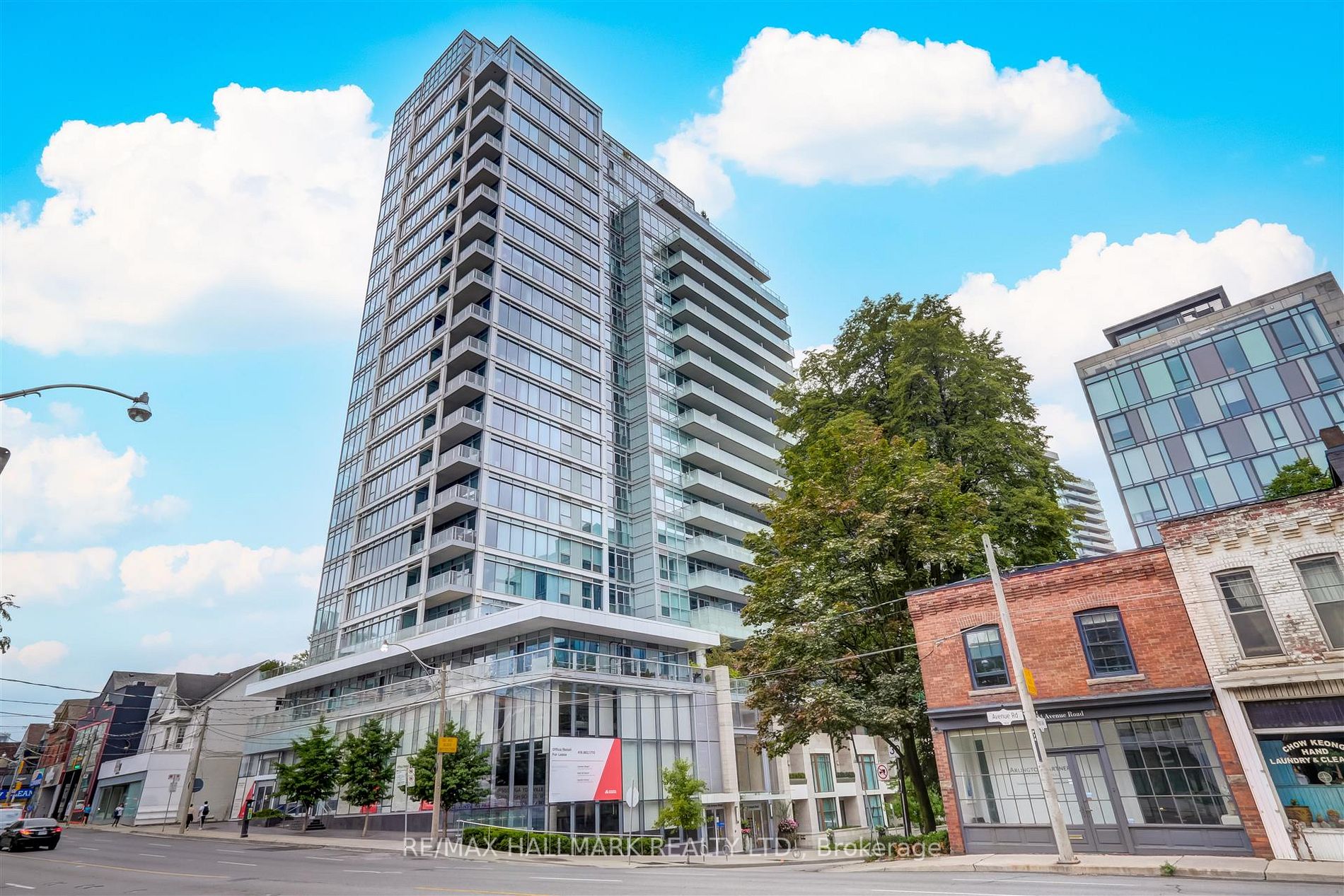 170 Avenue Rd, #503