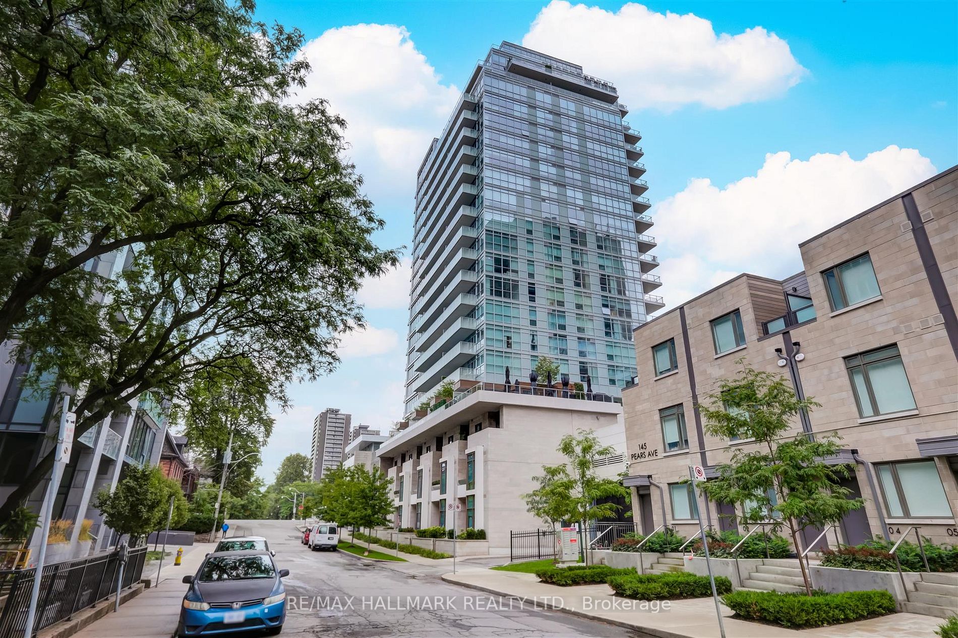 170 Avenue Rd, #503