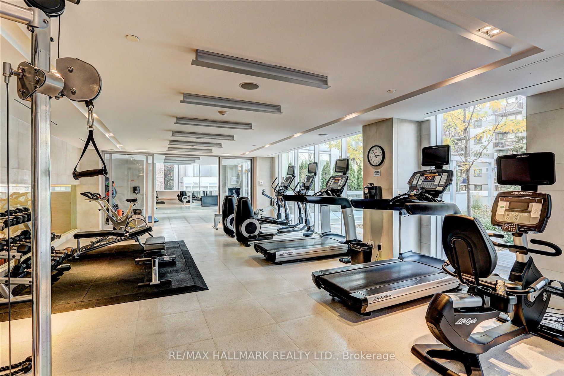 170 Avenue Rd, #503