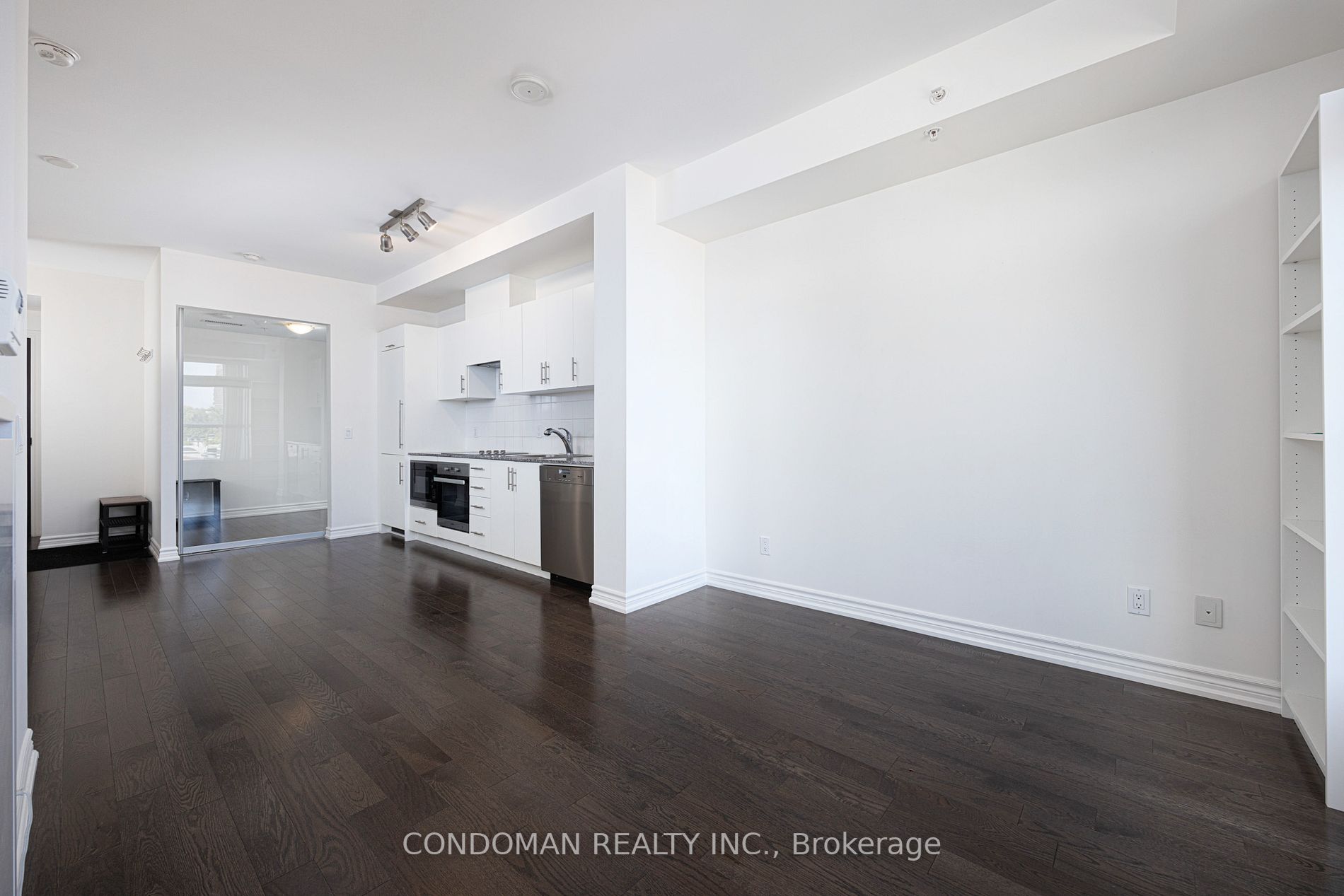 23 Glebe Road W, #515