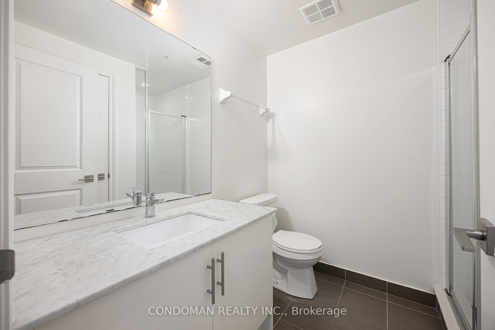 23 Glebe Road W, #515