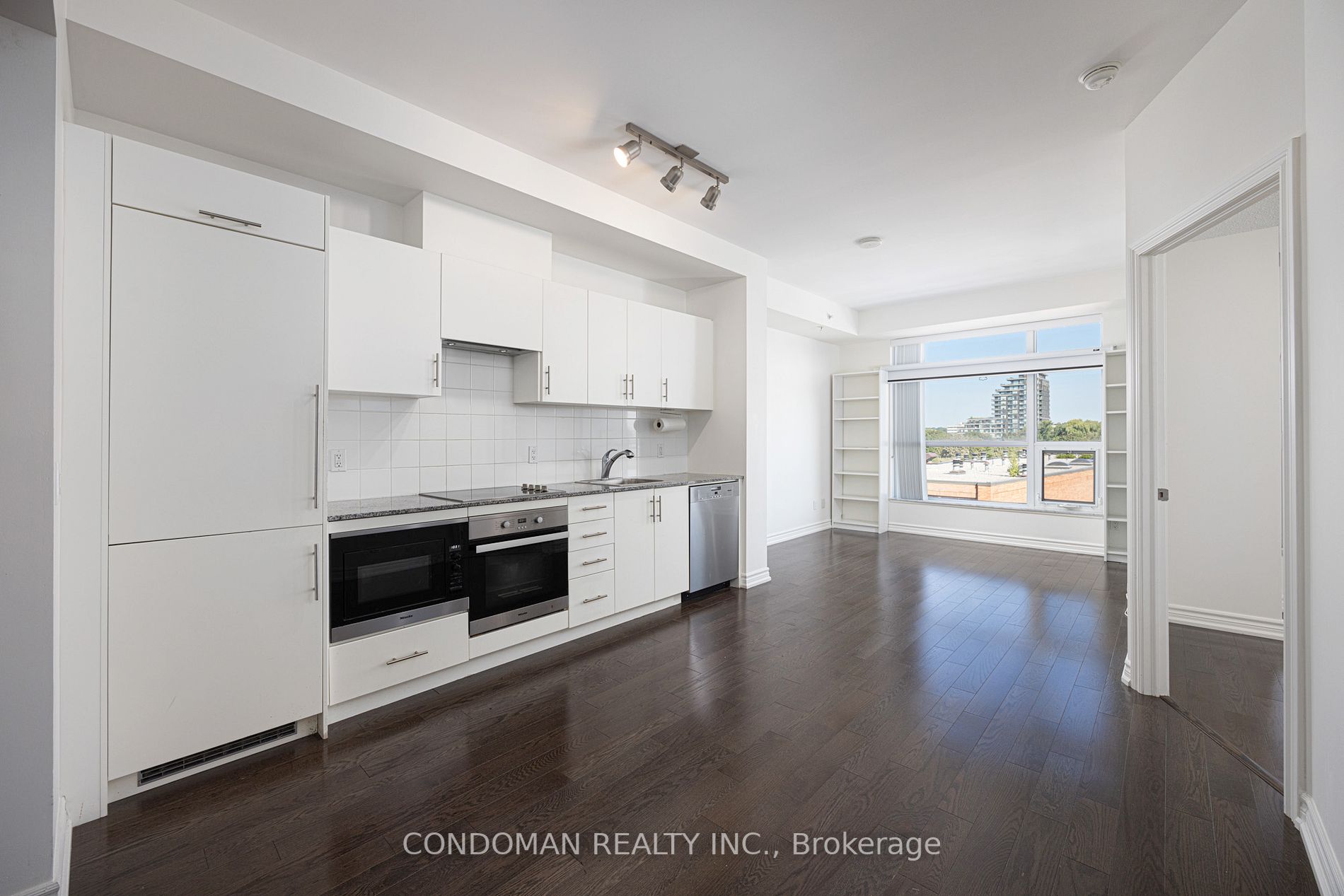 23 Glebe Road W, #515