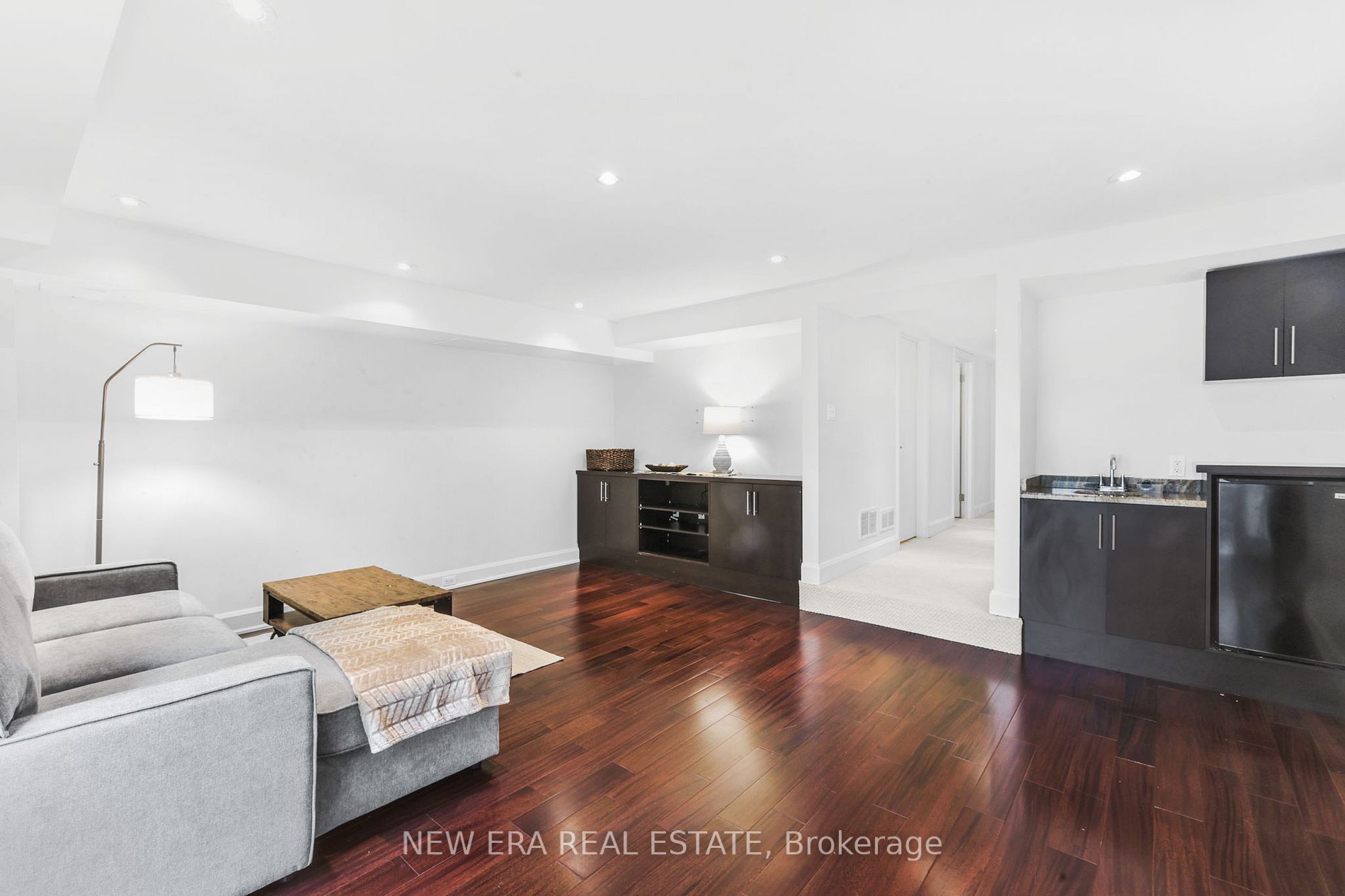313 Glen Rd