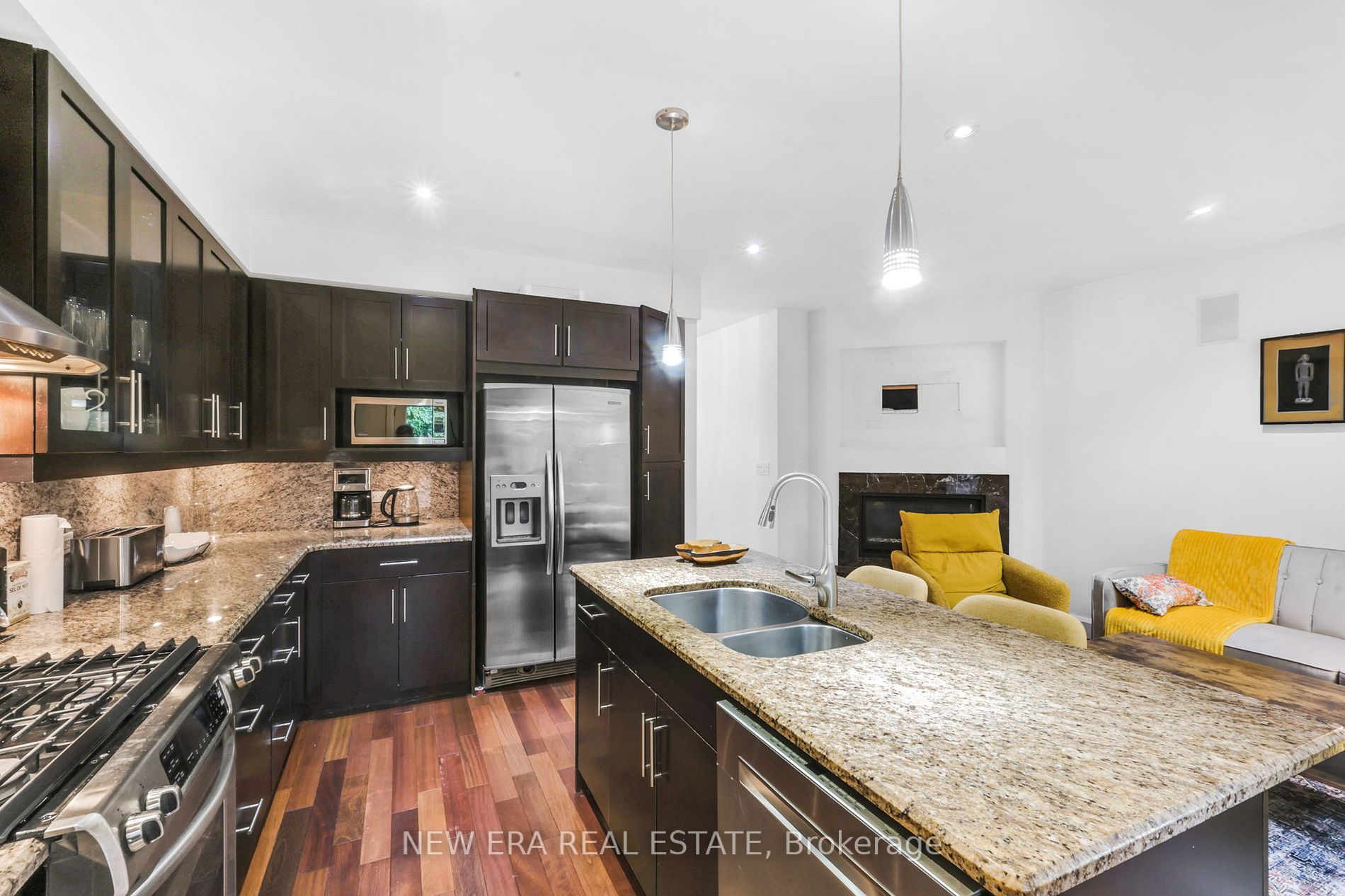 313 Glen Rd
