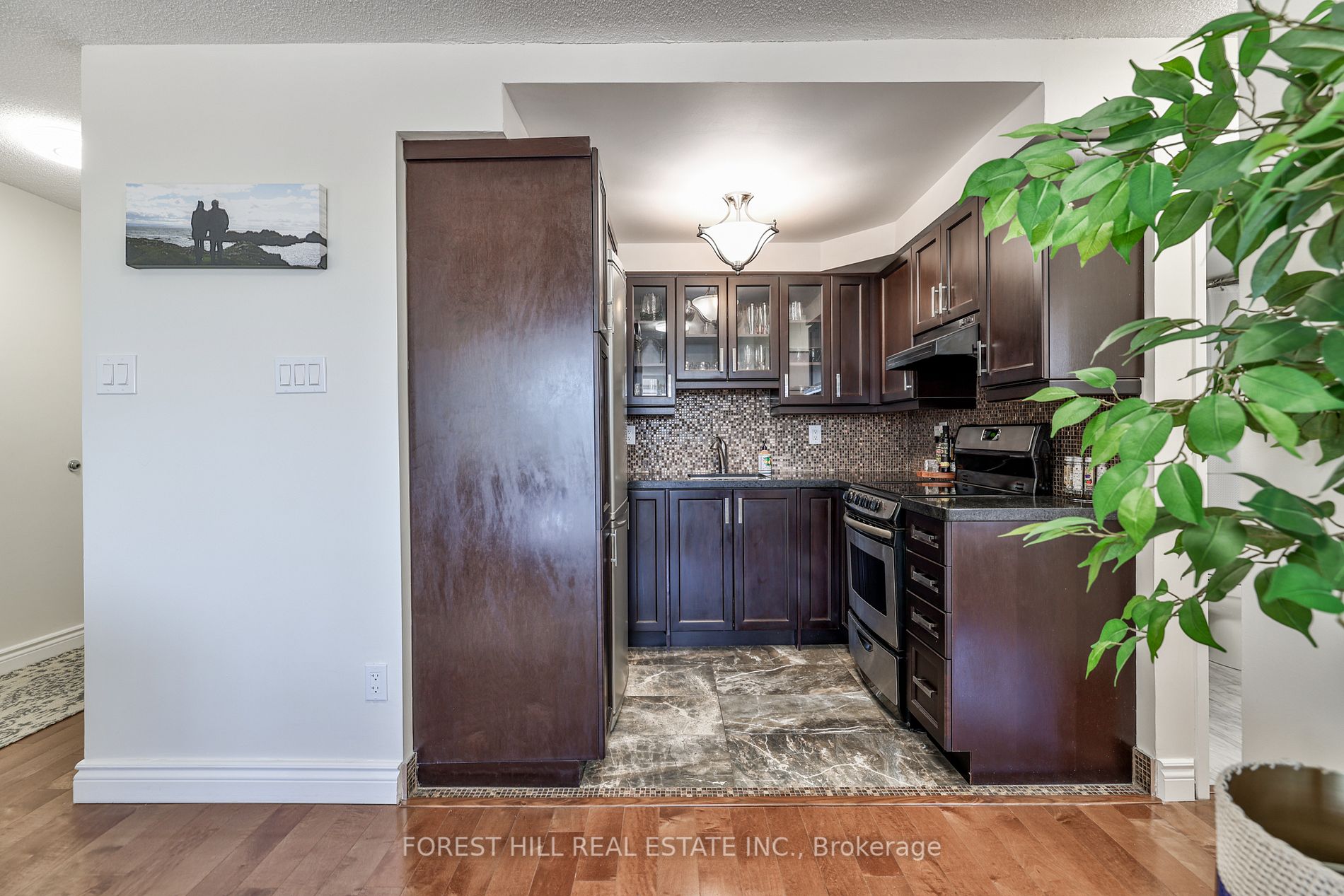 Listing C6776610 - Large Photo # 19