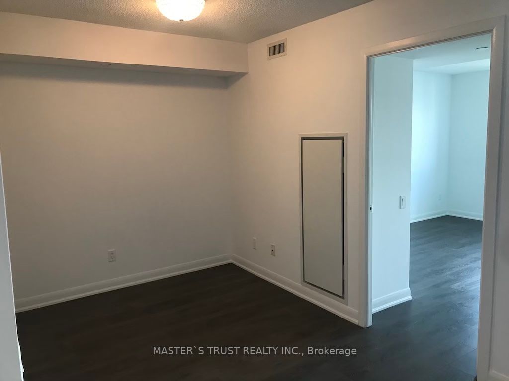 5162 Yonge St, #1501