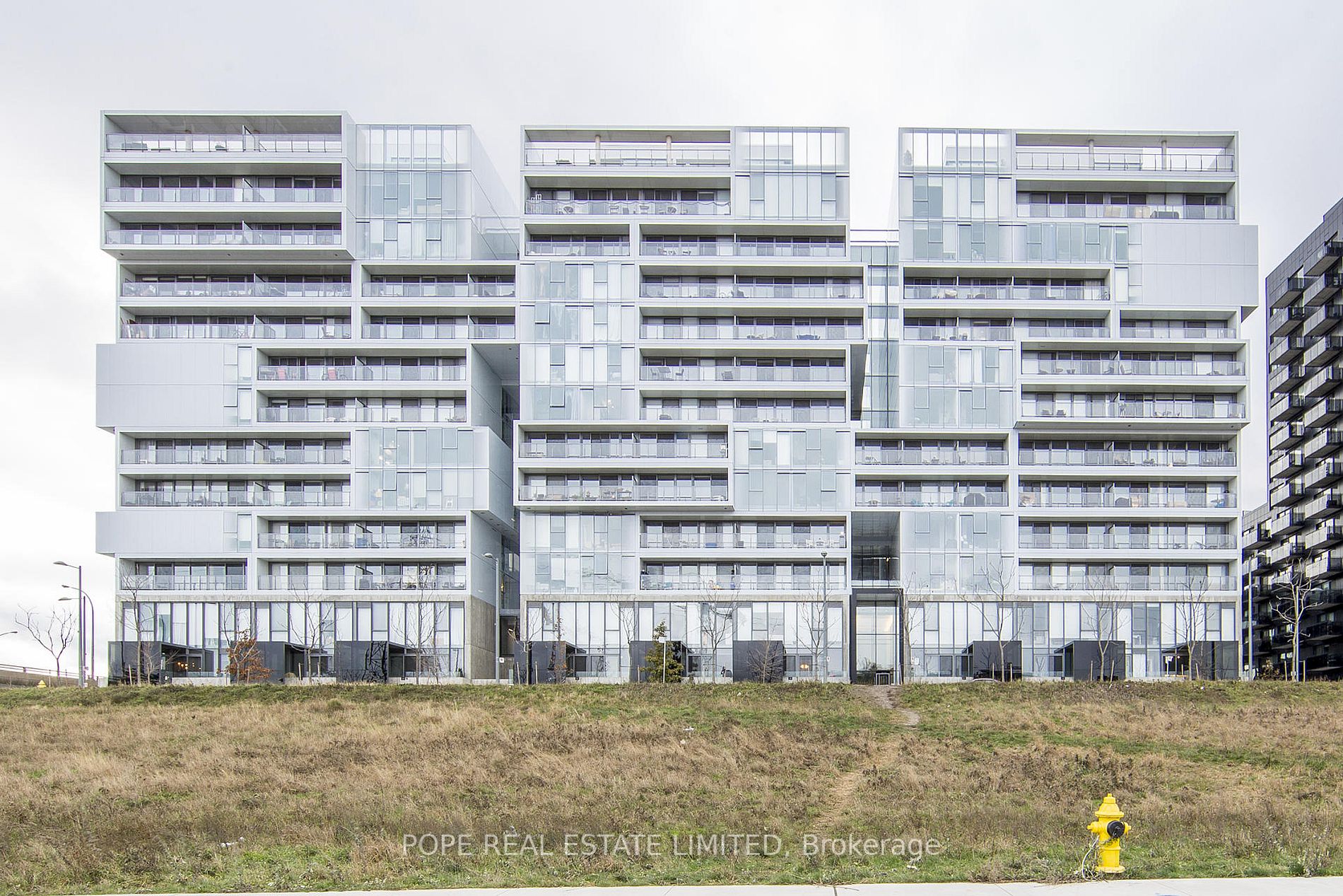 32 Trolley Cres, #807