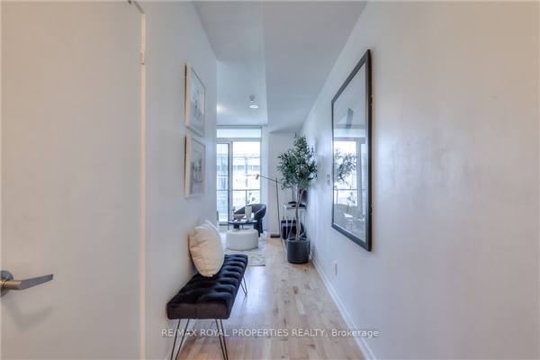 65 Bremner Blvd, Toronto