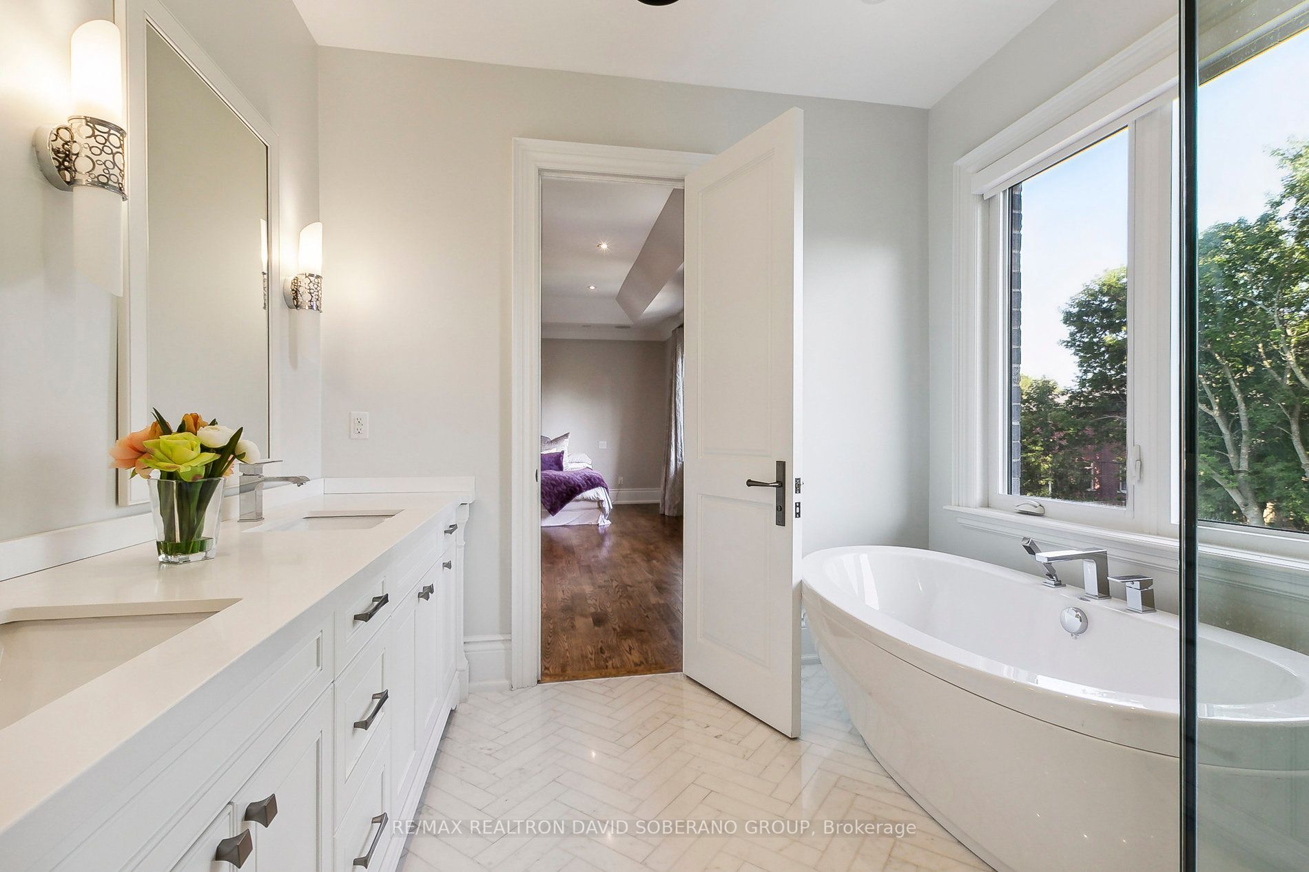 71 Reiner Rd