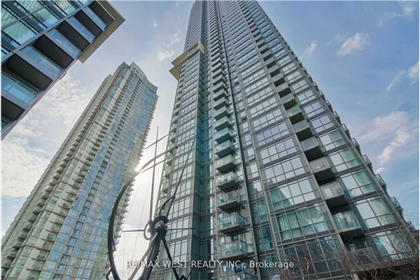 11 Brunel Crt, Toronto