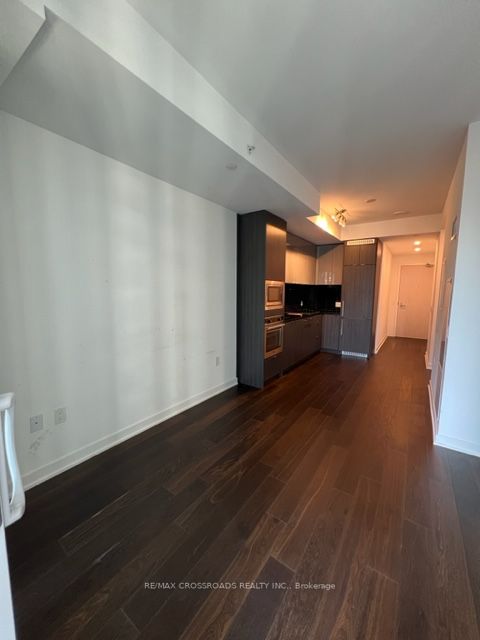 115 Blue Jays Way, #1701