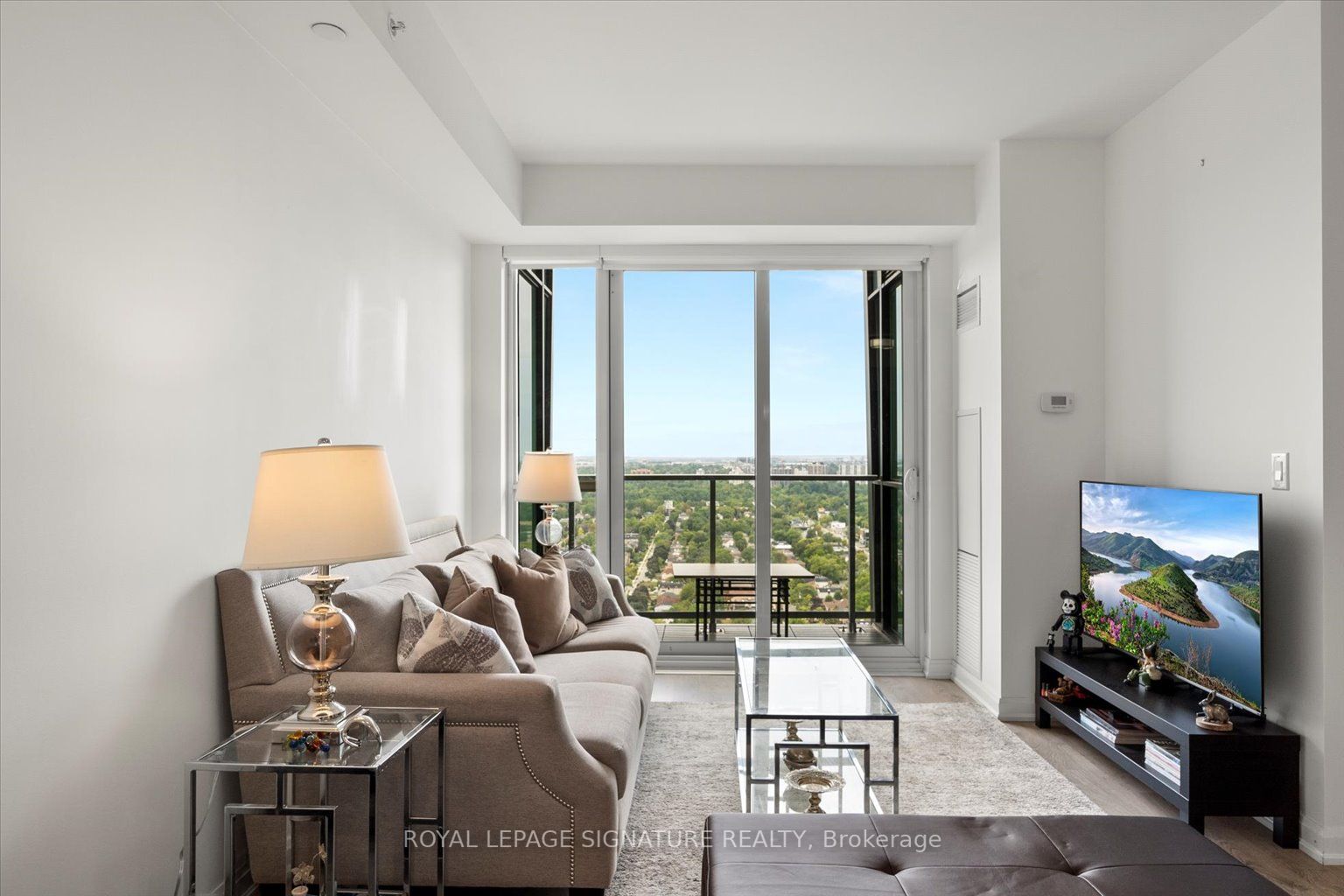 11 Bogert Ave, #2804