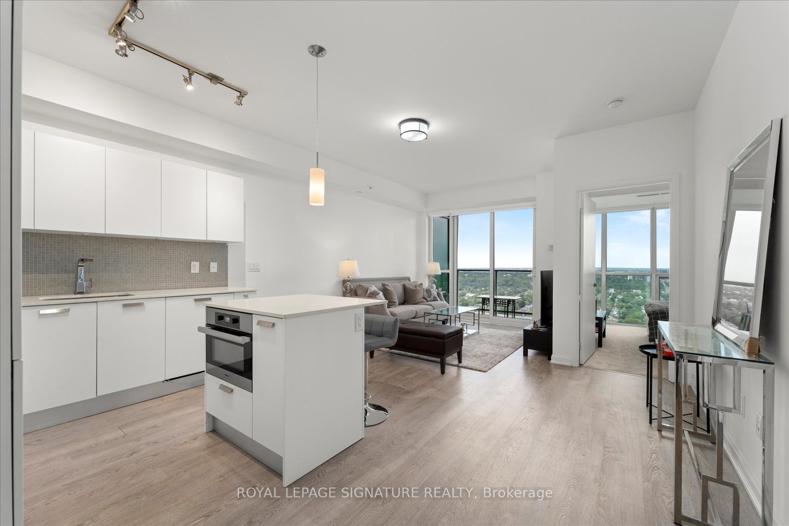 11 Bogert Ave, #2804