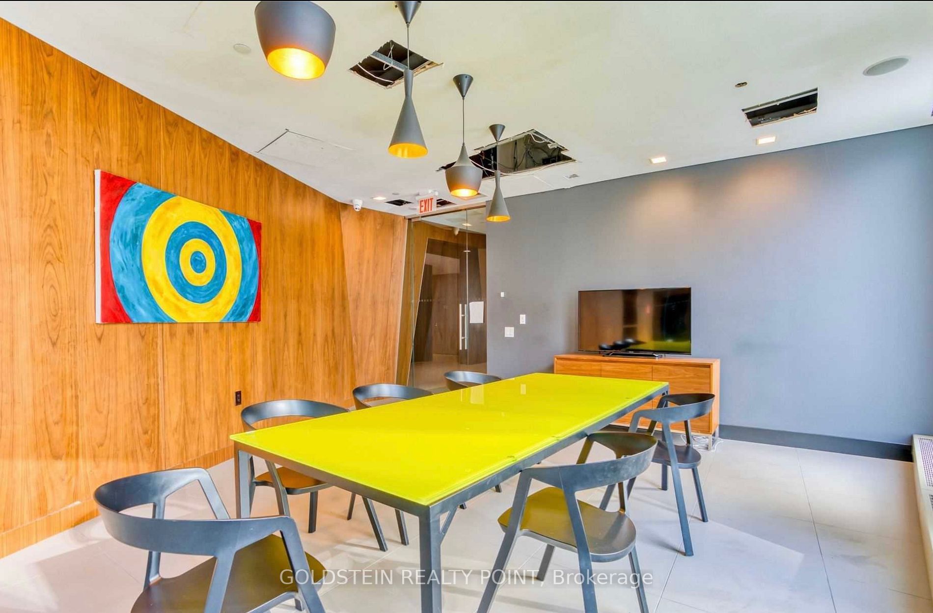75 Queens Wharf Rd E, #2810