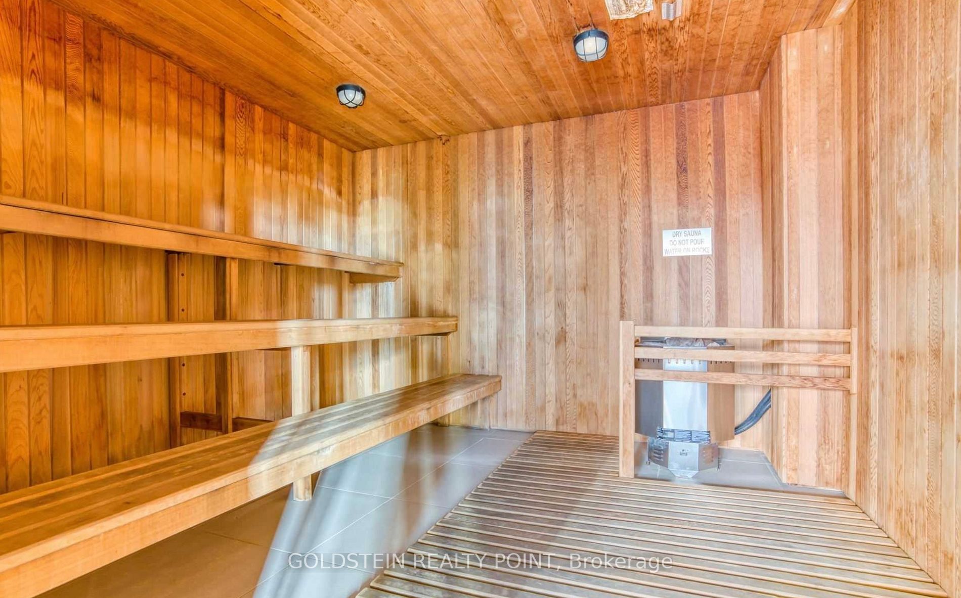 75 Queens Wharf Rd E, #2810