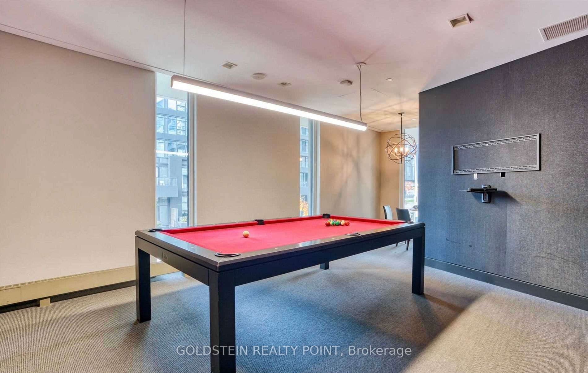 75 Queens Wharf Rd E, #2810