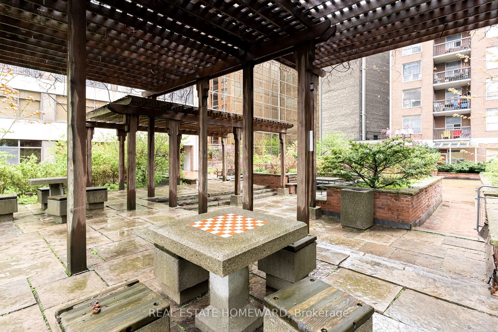 Listing C6777396 - Large Photo # 39