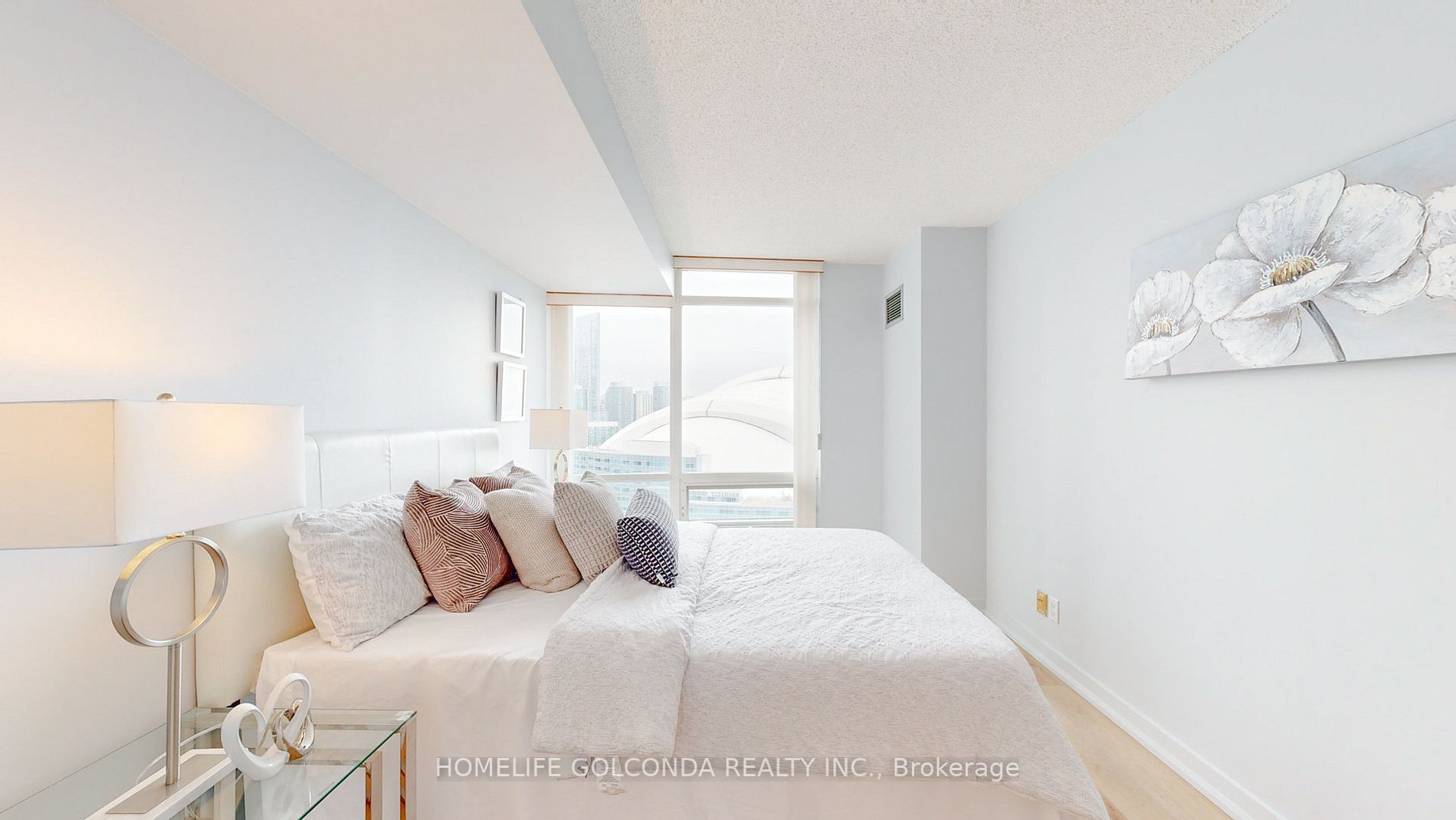 373 Front St W, #2607