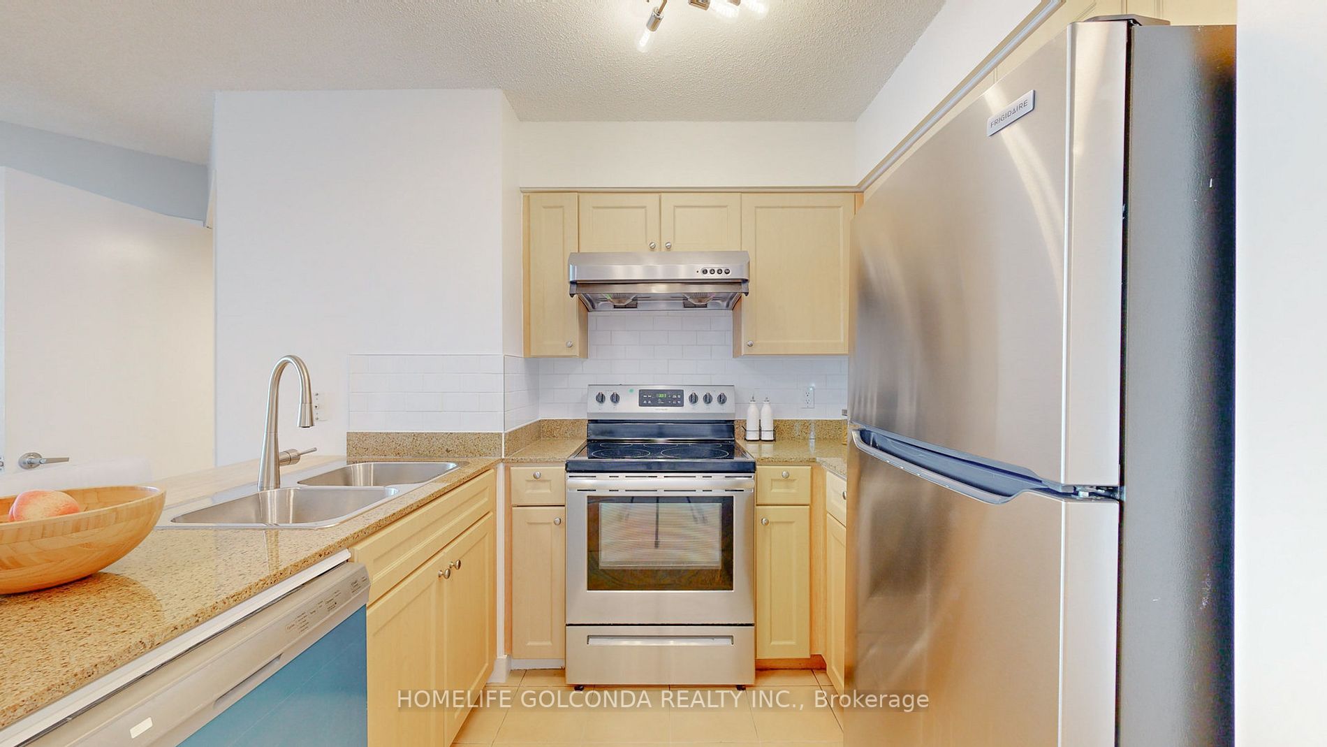 373 Front St W, #2607