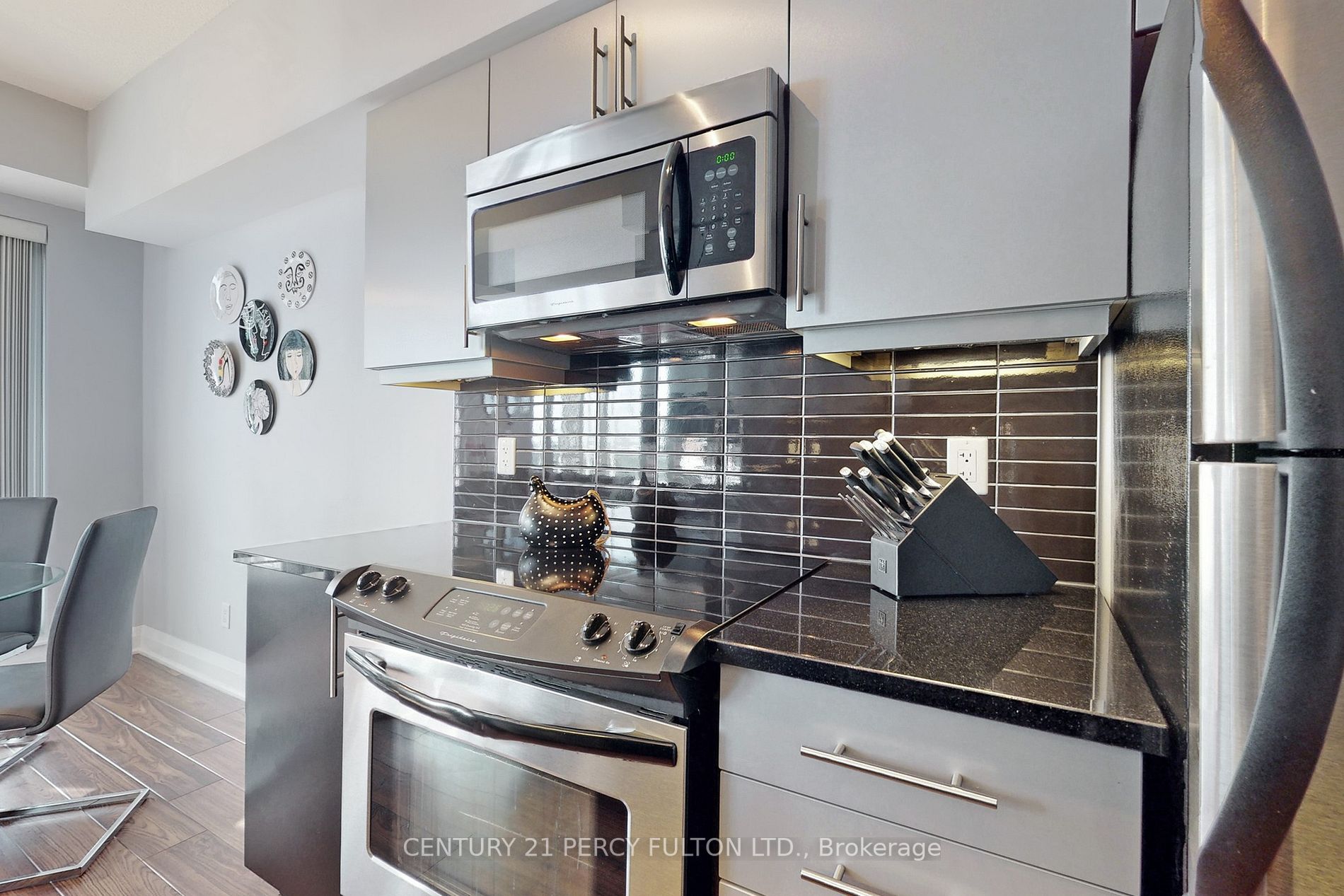 83 Redpath Avenue, #1107