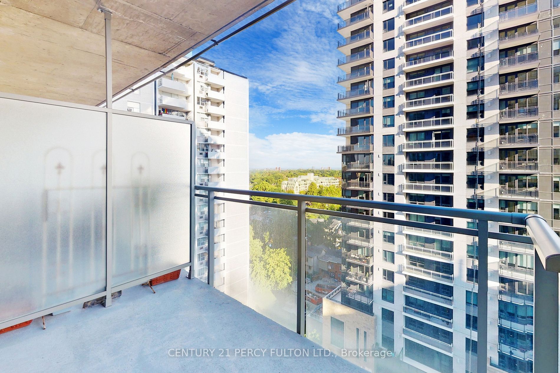 83 Redpath Avenue, #1107