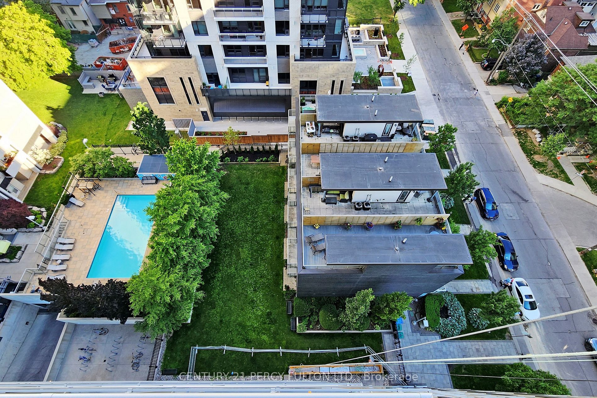 83 Redpath Avenue, #1107